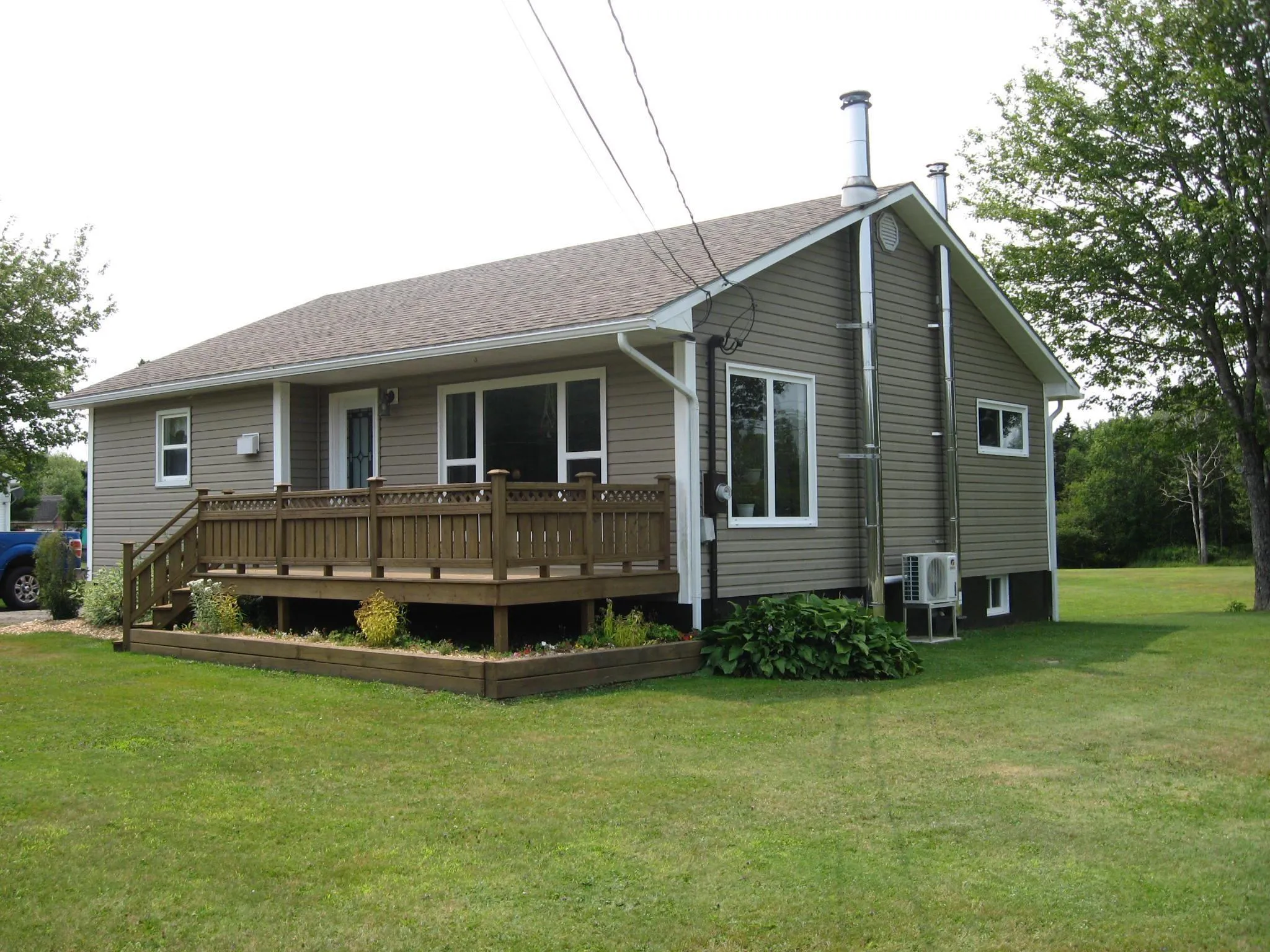 2229 Shore Road, Western Head, NS B0T 1K0, 2 Bedrooms Bedrooms, ,1 BathroomBathrooms,Residential,For Sale,Shore,202519978