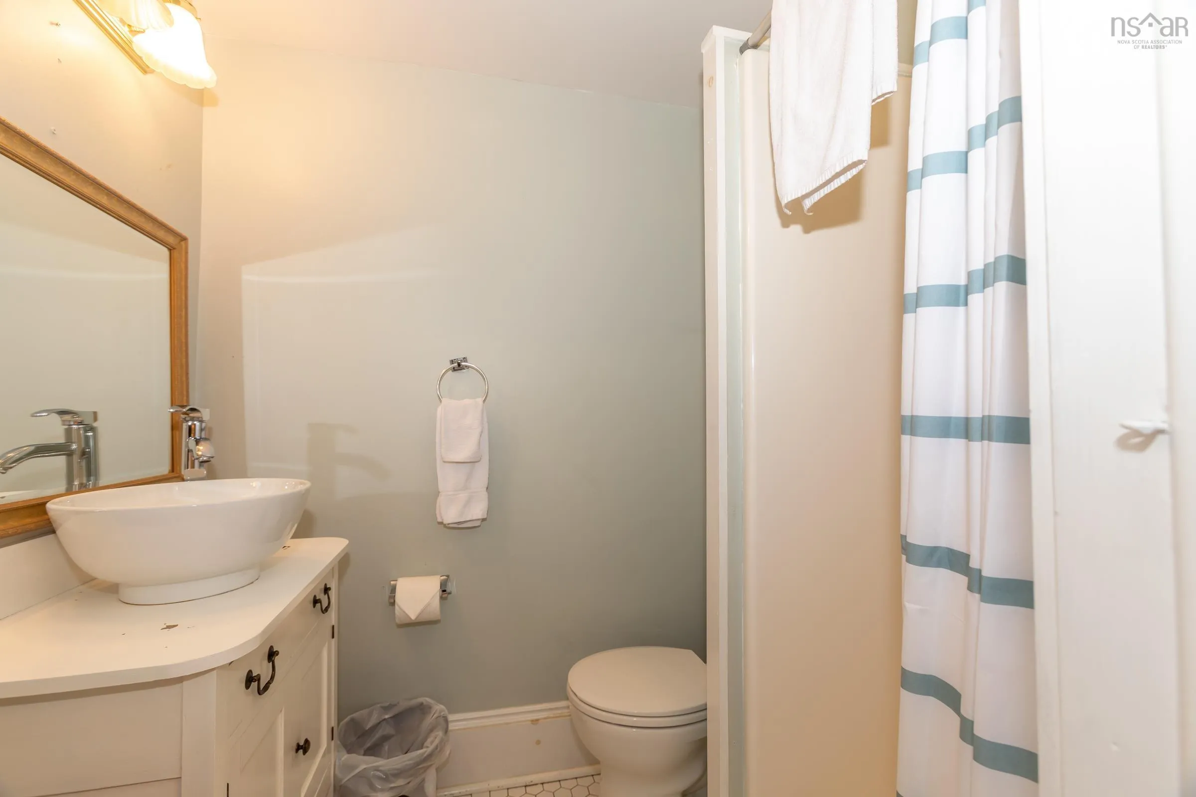 548 St George Street, Annapolis Royal Ns B0s 1a0, 9 Bedrooms Bedrooms, ,9 BathroomsBathrooms,Residential,For Sale,St George Street,202400630