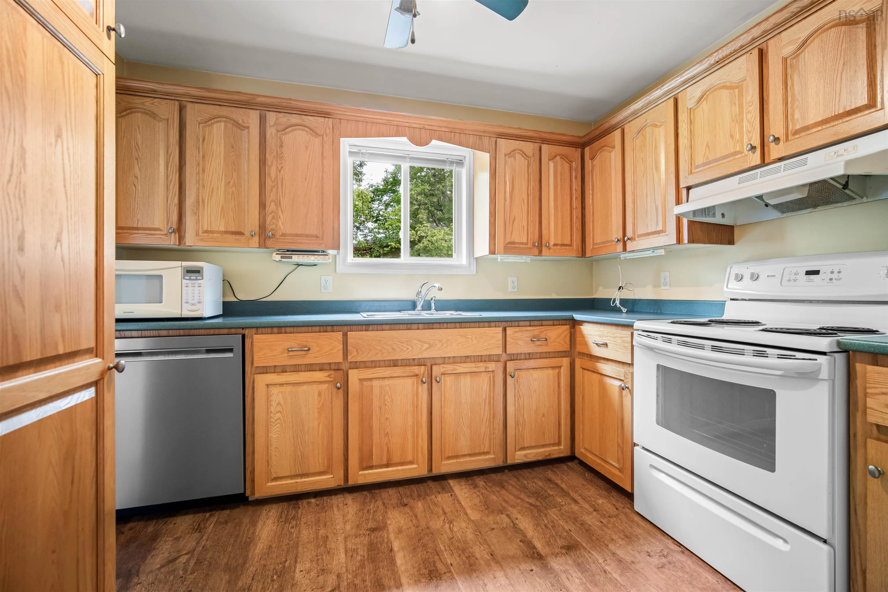 5 Greely Court, Westphal, NS B2W 4Y1, 3 Bedrooms Bedrooms, ,2 BathroomsBathrooms,Residential,For Sale,Greely,202521781