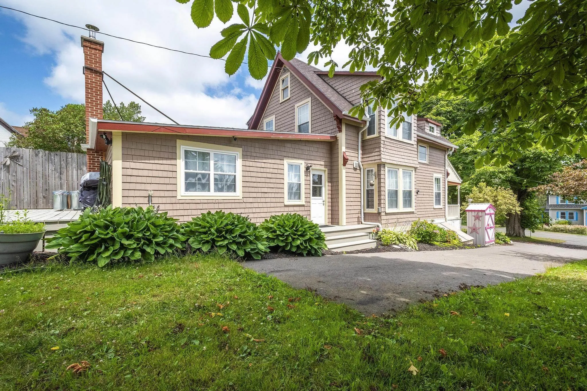 55 Lighthouse Road, Digby, NS B0V 1A0, 3 Bedrooms Bedrooms, ,2 BathroomsBathrooms,Residential,For Sale,Lighthouse,202518082