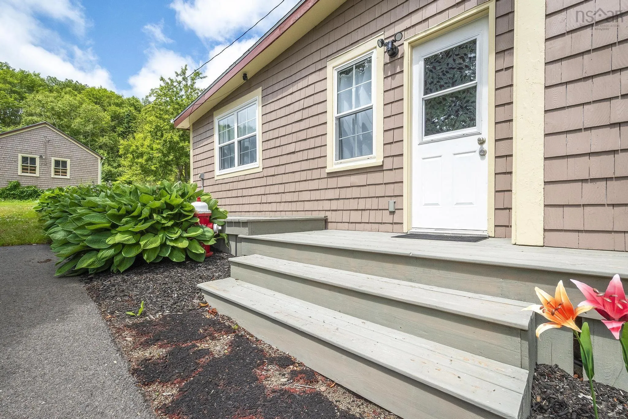 55 Lighthouse Road, Digby, NS B0V 1A0, 3 Bedrooms Bedrooms, ,2 BathroomsBathrooms,Residential,For Sale,Lighthouse,202518082