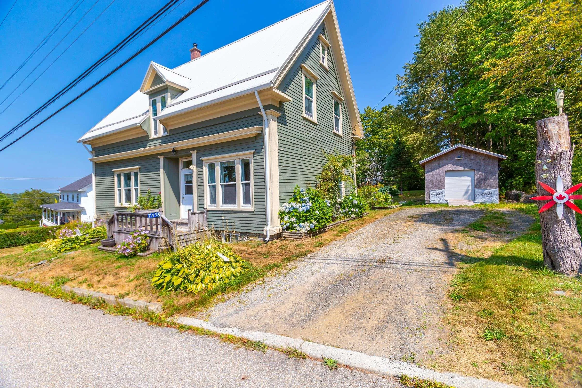 7498 Highway 340, Weymouth, NS B0W 3T0, 5 Bedrooms Bedrooms, ,2 BathroomsBathrooms,Residential,For Sale,Highway 340,202520462