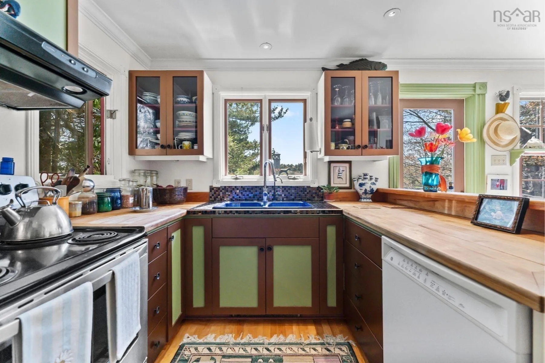 1126 Rockcliffe Street, Halifax Ns B3h 3y6, 4 Bedrooms Bedrooms, ,6 BathroomsBathrooms,Residential,For Sale,Rockcliffe,202503981