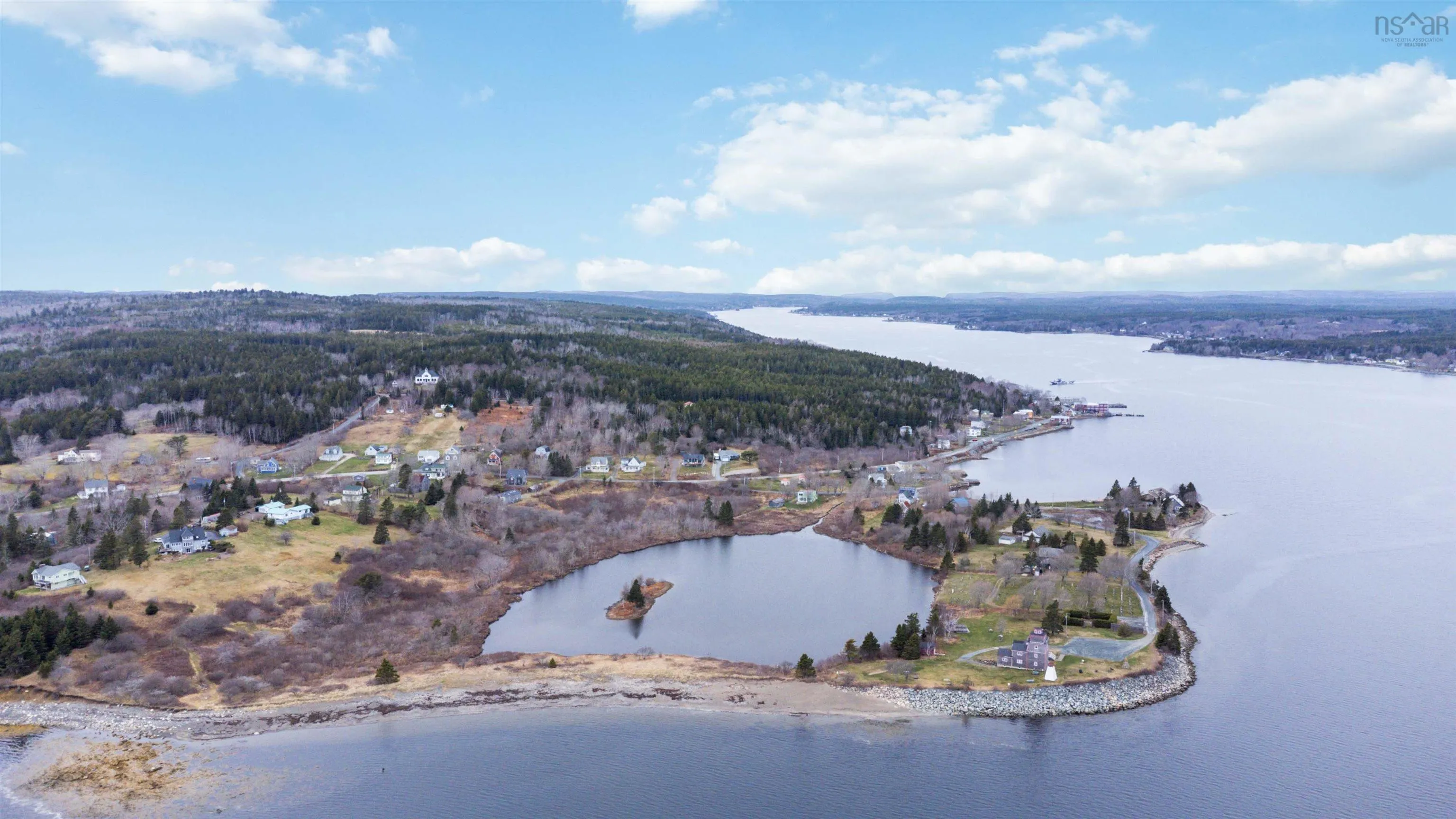 3619 Highway 331, Lahave Ns B0r 1c0, 3 Bedrooms Bedrooms, ,2 BathroomsBathrooms,Residential,For Sale,Highway 331,202508119