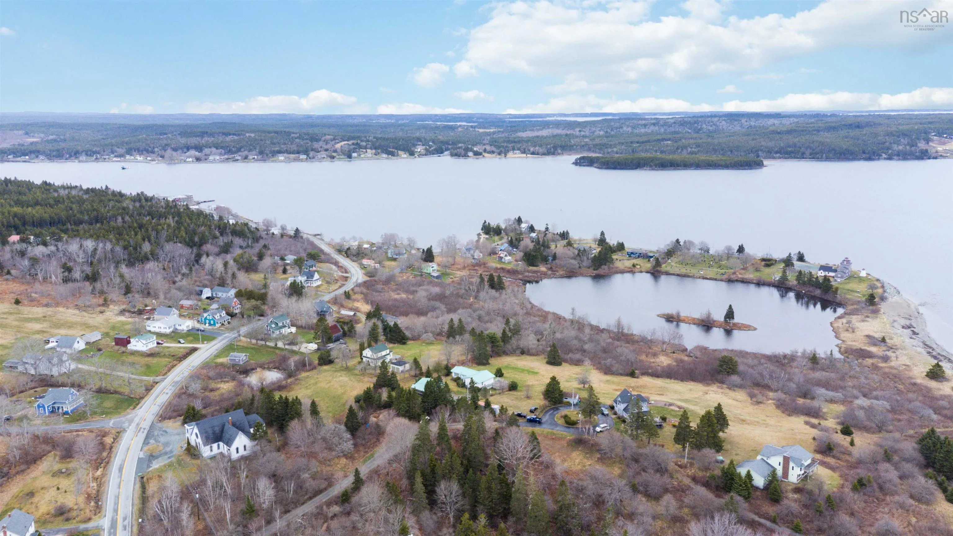 3619 Highway 331, Lahave Ns B0r 1c0, 3 Bedrooms Bedrooms, ,2 BathroomsBathrooms,Residential,For Sale,Highway 331,202508119