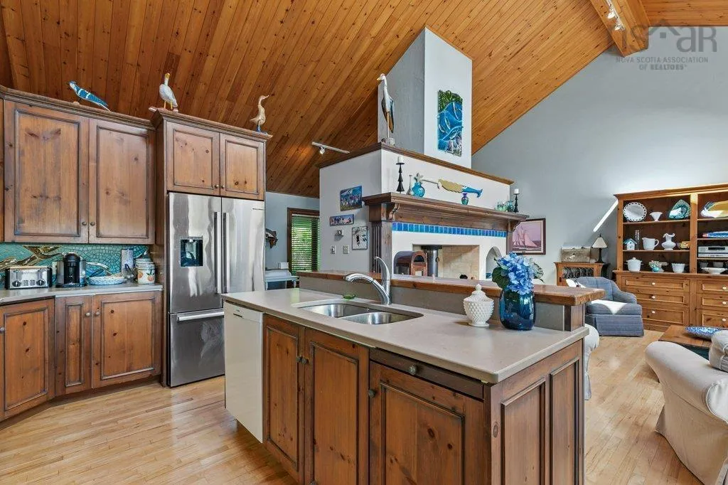 405 Borgalds Point Road, Chester Basin, NS B0J 1K0, 4 Bedrooms Bedrooms, ,4 BathroomsBathrooms,Residential,For Sale,Borgalds Point,202518018