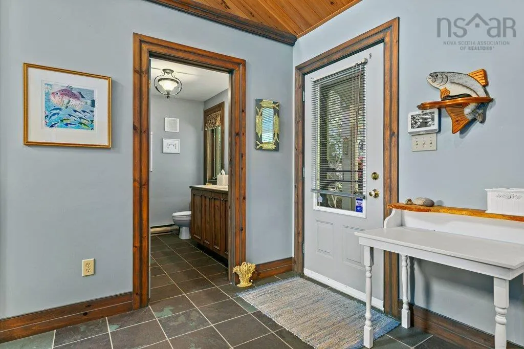405 Borgalds Point Road, Chester Basin, NS B0J 1K0, 4 Bedrooms Bedrooms, ,4 BathroomsBathrooms,Residential,For Sale,Borgalds Point,202518018