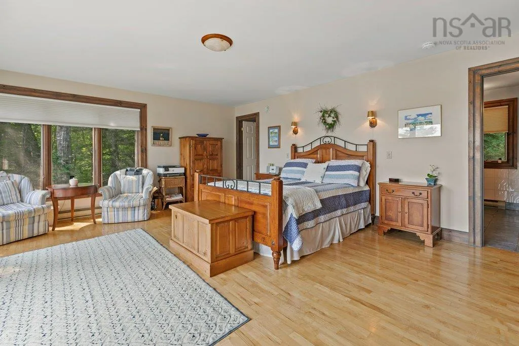 405 Borgalds Point Road, Chester Basin, NS B0J 1K0, 4 Bedrooms Bedrooms, ,4 BathroomsBathrooms,Residential,For Sale,Borgalds Point,202518018