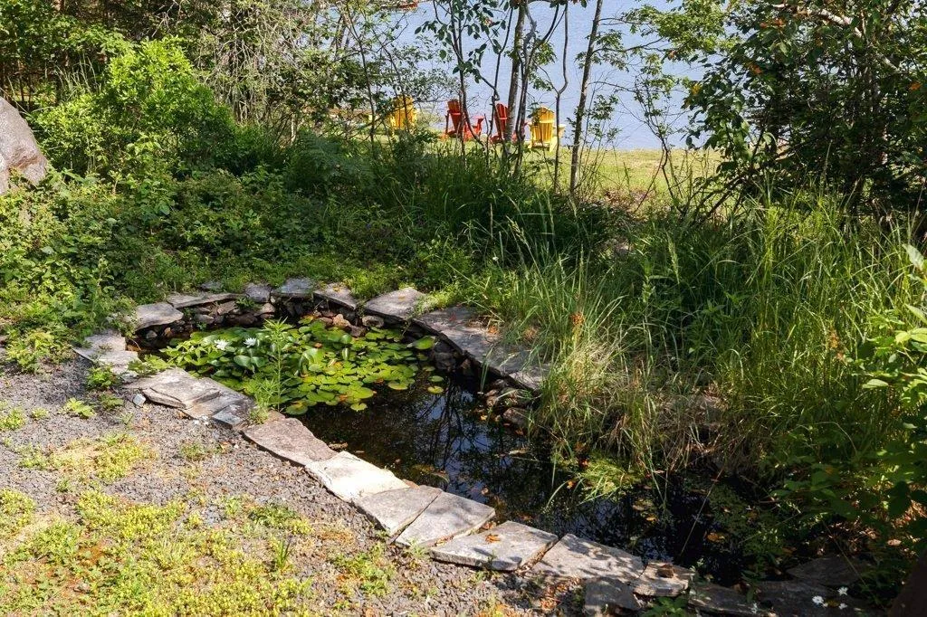 405 Borgalds Point Road, Chester Basin, NS B0J 1K0, 4 Bedrooms Bedrooms, ,4 BathroomsBathrooms,Residential,For Sale,Borgalds Point,202518018