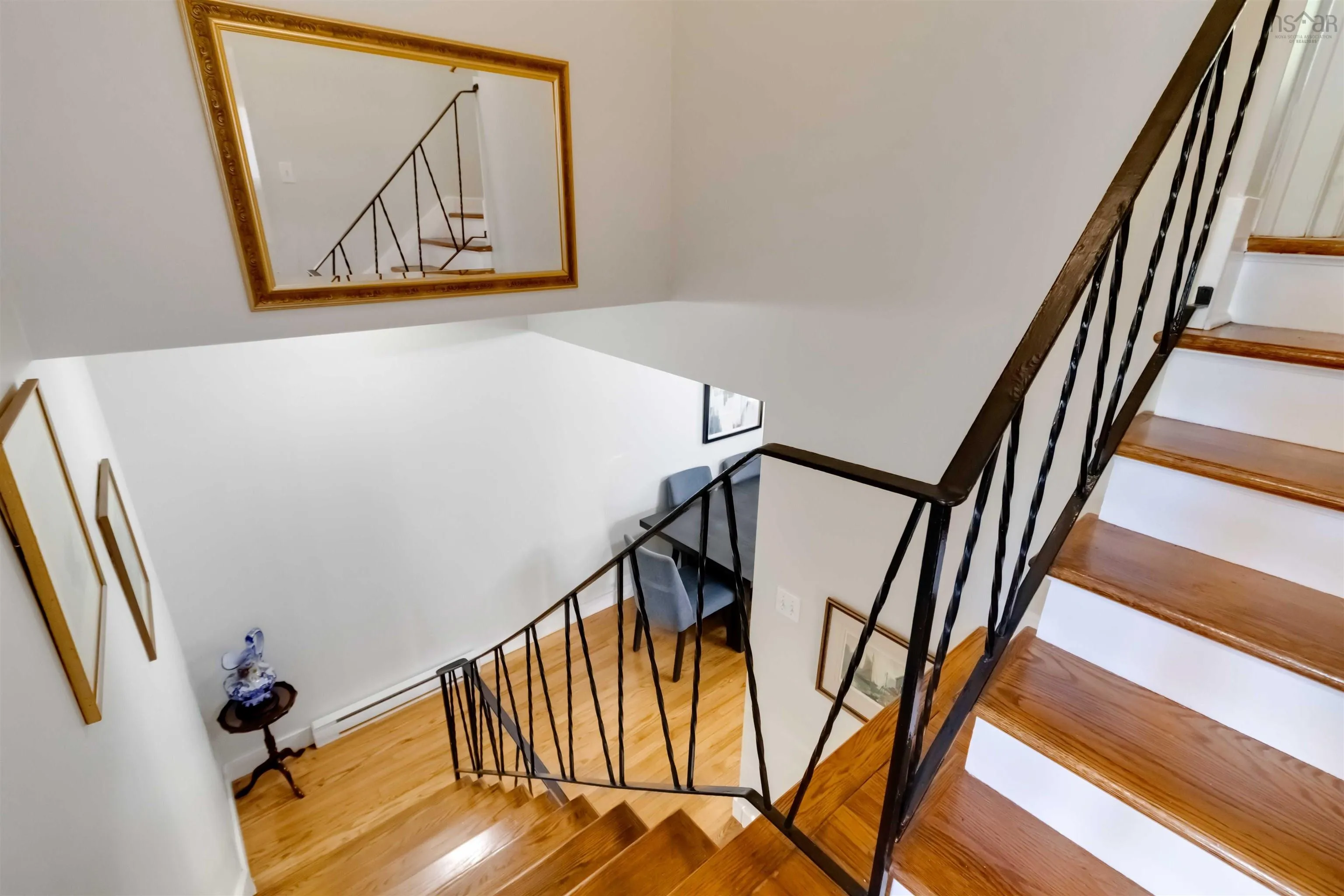 10 Oakburn Court, Halifax, NS B3M 2W6, 4 Bedrooms Bedrooms, ,2 BathroomsBathrooms,Residential,For Sale,Oakburn,202520541