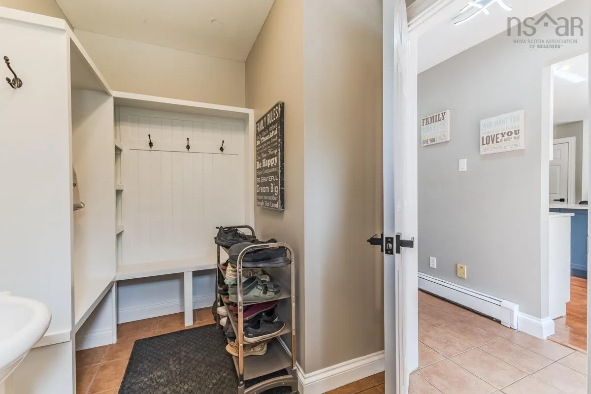 122 Meadowland Ave, Truro, NS B2N 6J9, 3 Bedrooms Bedrooms, ,3 BathroomsBathrooms,Residential,For Sale,Meadowland Ave,202522610