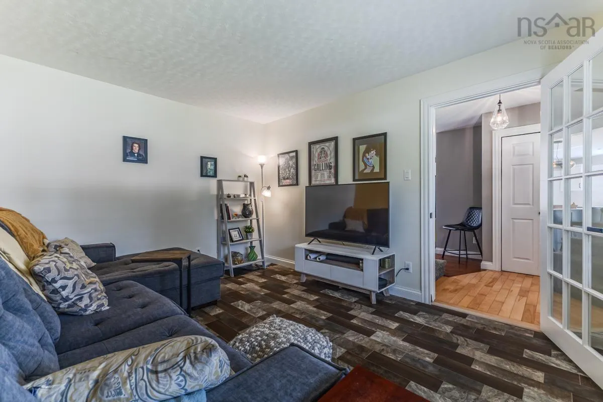 122 Meadowland Ave, Truro, NS B2N 6J9, 3 Bedrooms Bedrooms, ,3 BathroomsBathrooms,Residential,For Sale,Meadowland Ave,202522610