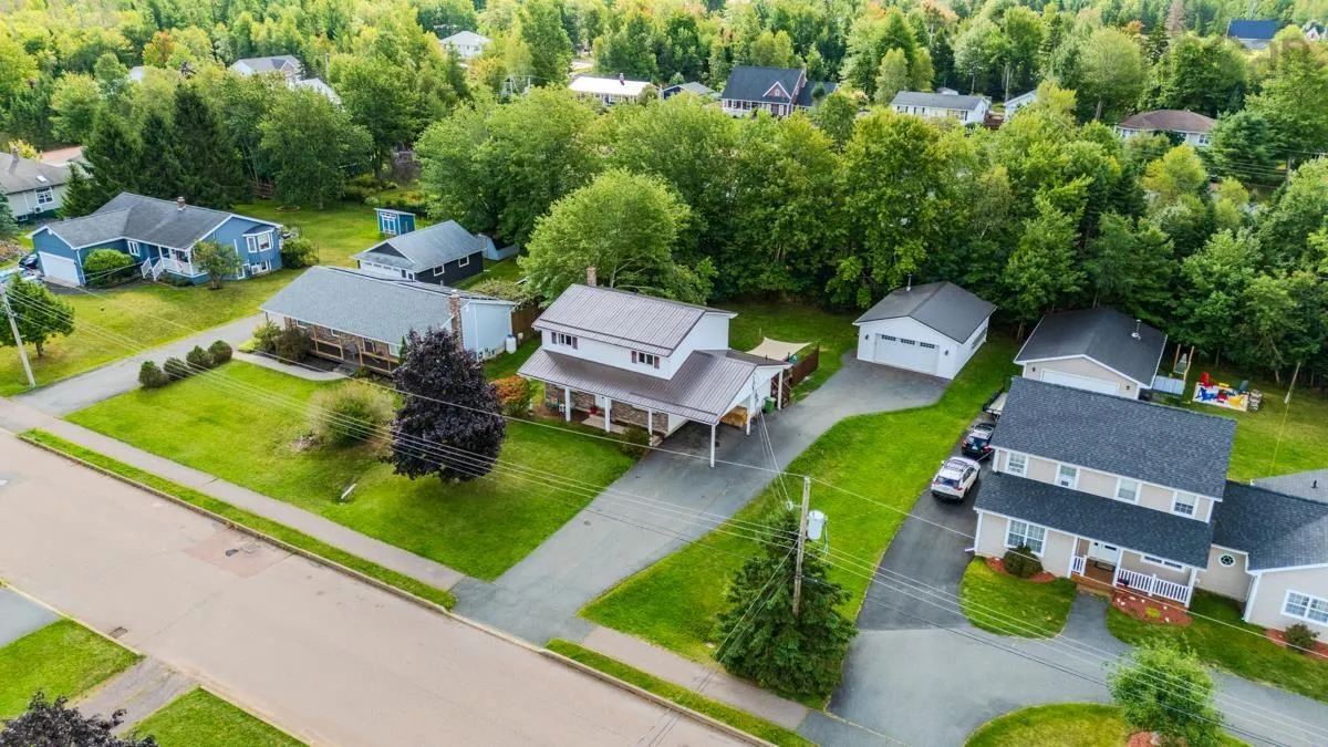 122 Meadowland Ave, Truro, NS B2N 6J9, 3 Bedrooms Bedrooms, ,3 BathroomsBathrooms,Residential,For Sale,Meadowland Ave,202522610