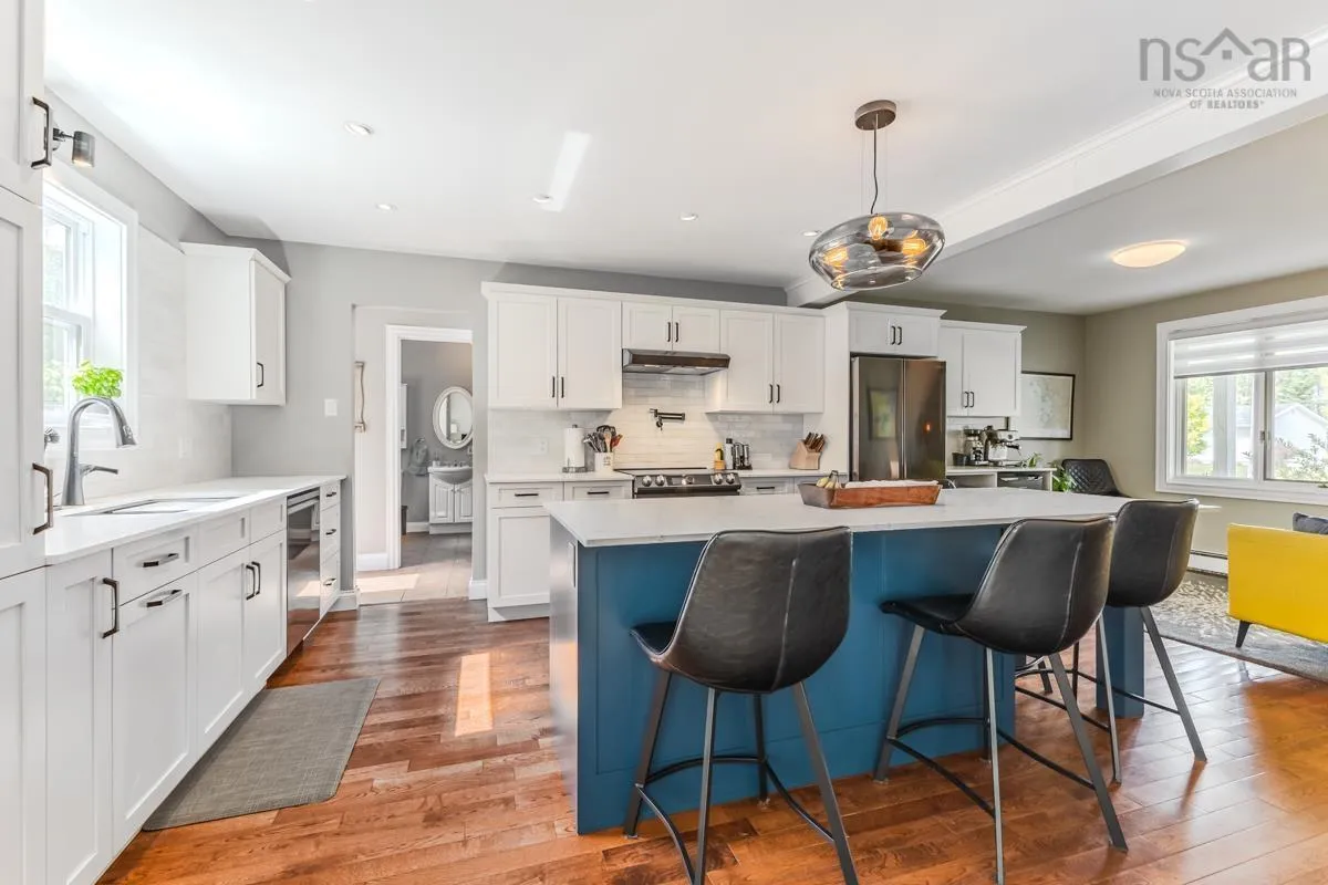 122 Meadowland Ave, Truro, NS B2N 6J9, 3 Bedrooms Bedrooms, ,3 BathroomsBathrooms,Residential,For Sale,Meadowland Ave,202522610