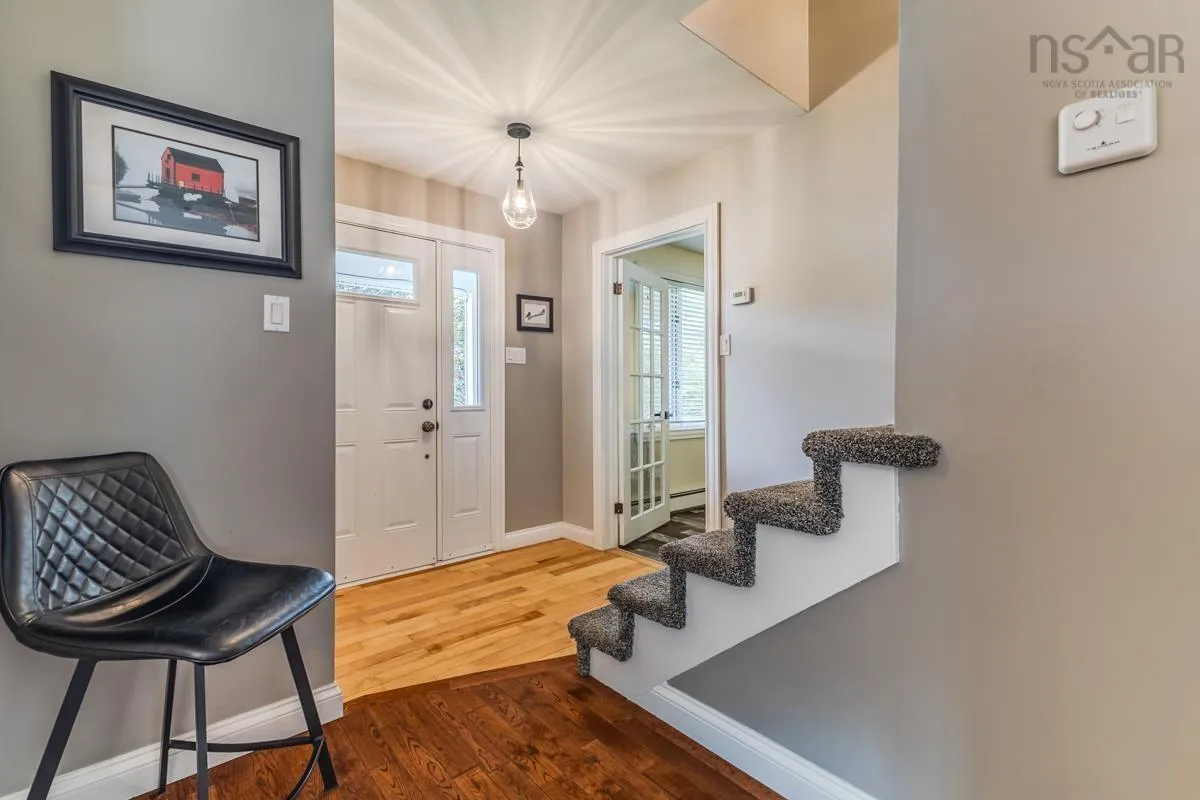 122 Meadowland Ave, Truro, NS B2N 6J9, 3 Bedrooms Bedrooms, ,3 BathroomsBathrooms,Residential,For Sale,Meadowland Ave,202522610