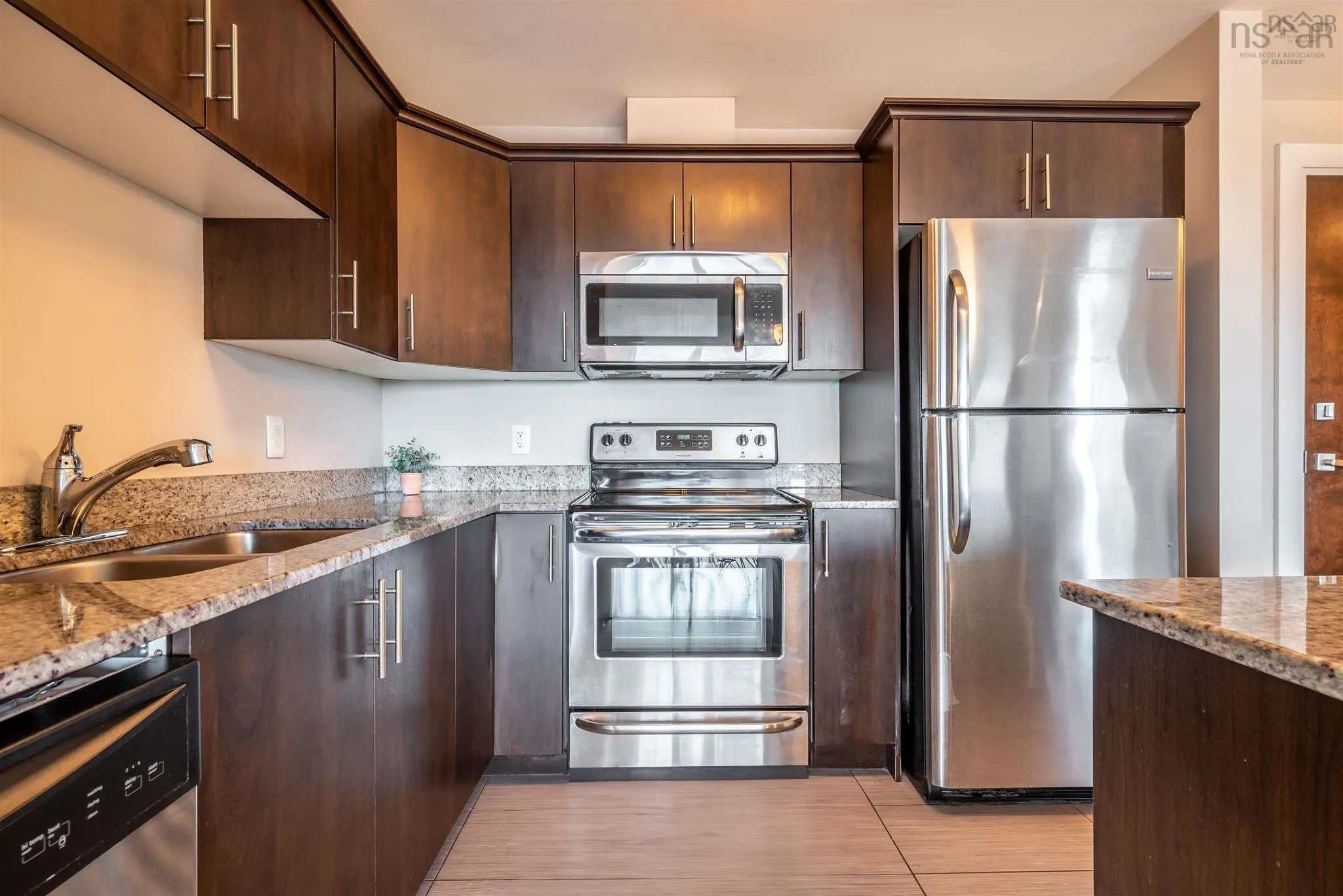 703-3471 Dutch Village Road, Halifax Ns B3n 0c7, 2 Bedrooms Bedrooms, ,2 BathroomsBathrooms,Residential,For Sale,Dutch Village,202507450
