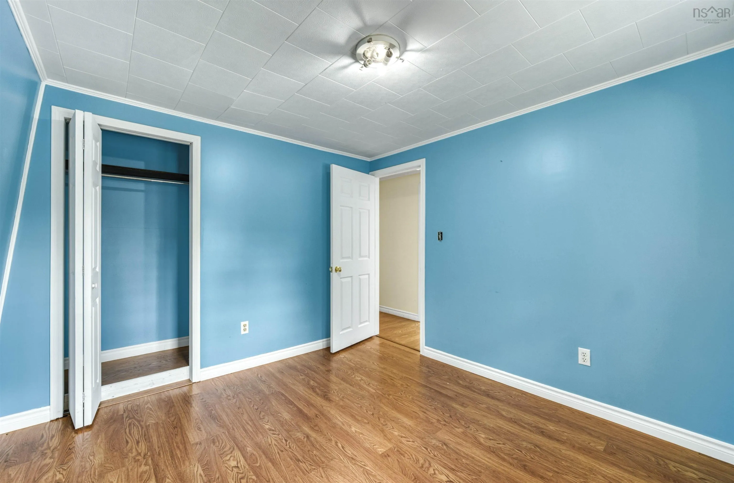 100 Commercial Street, Berwick, NS B0P 1E0, 3 Bedrooms Bedrooms, ,2 BathroomsBathrooms,Residential,For Sale,Commercial Street,202521780