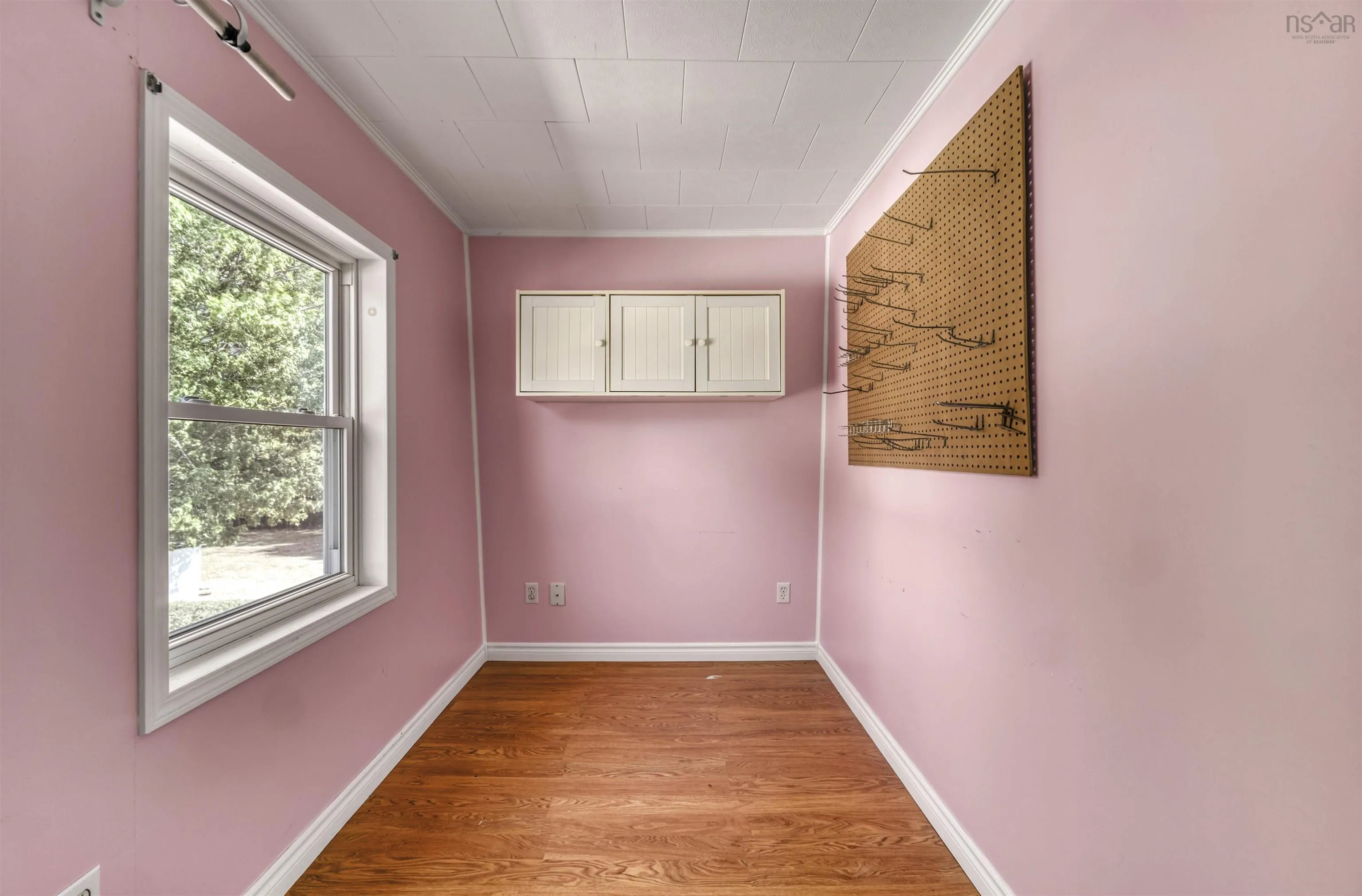 100 Commercial Street, Berwick, NS B0P 1E0, 3 Bedrooms Bedrooms, ,2 BathroomsBathrooms,Residential,For Sale,Commercial Street,202521780