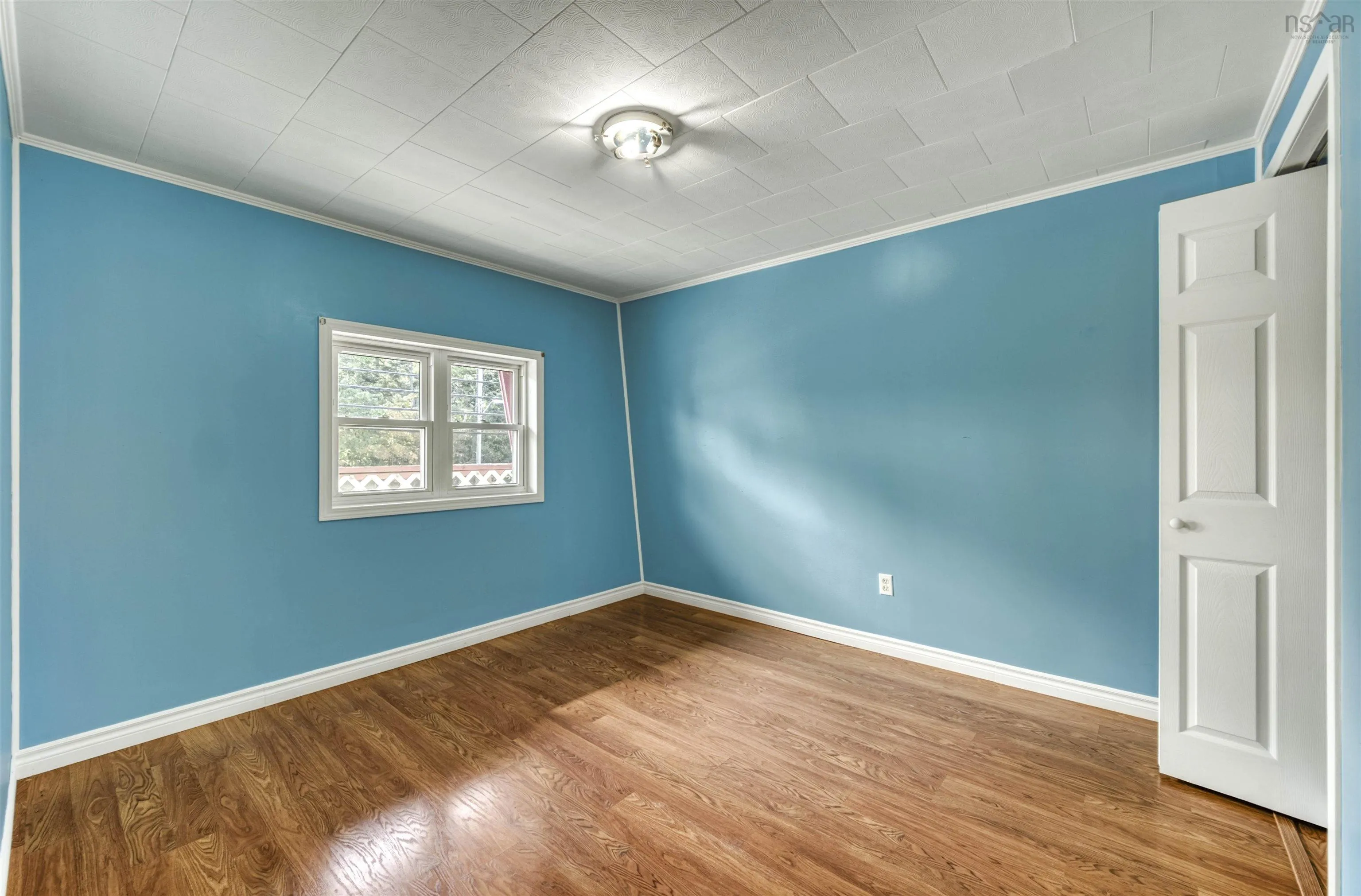 100 Commercial Street, Berwick, NS B0P 1E0, 3 Bedrooms Bedrooms, ,2 BathroomsBathrooms,Residential,For Sale,Commercial Street,202521780