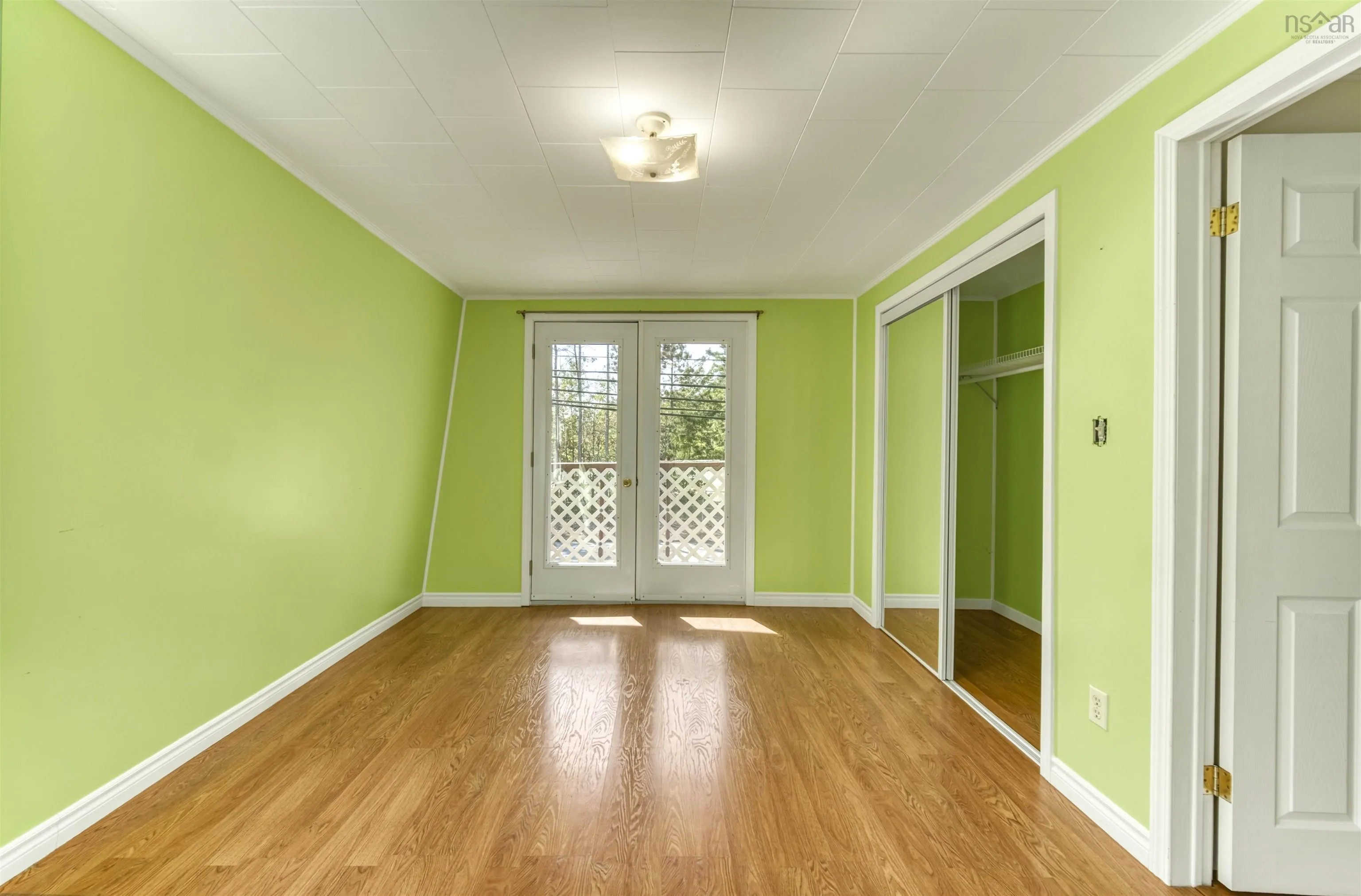 100 Commercial Street, Berwick, NS B0P 1E0, 3 Bedrooms Bedrooms, ,2 BathroomsBathrooms,Residential,For Sale,Commercial Street,202521780