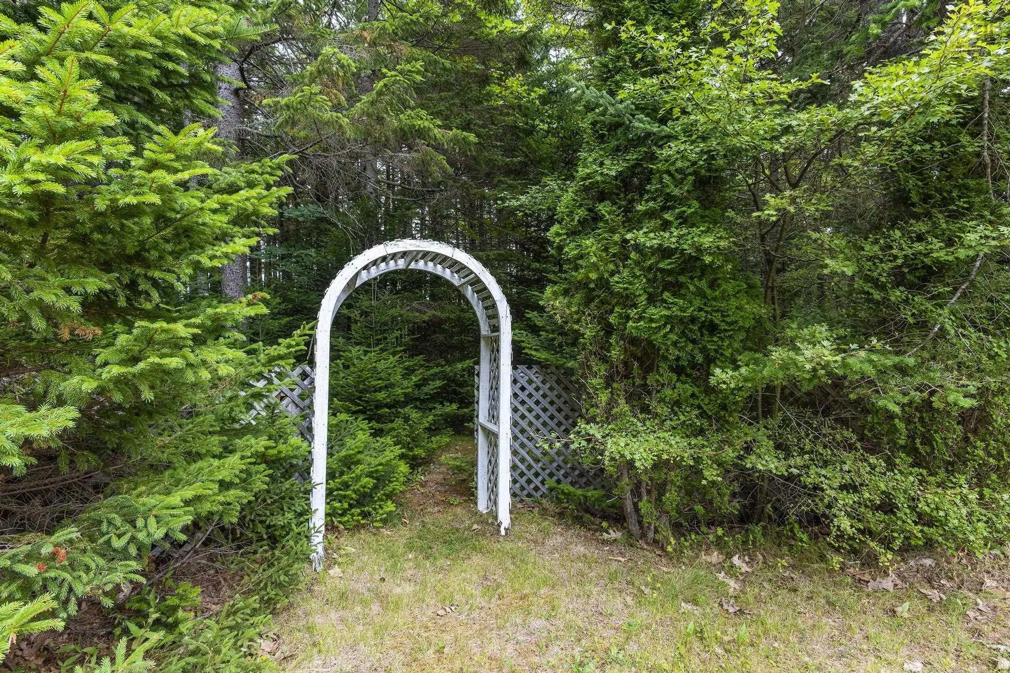 70 Chester Downs Road, East Chester, NS B0J 1J0, 3 Bedrooms Bedrooms, ,3 BathroomsBathrooms,Residential,For Sale,Chester Downs,202521356