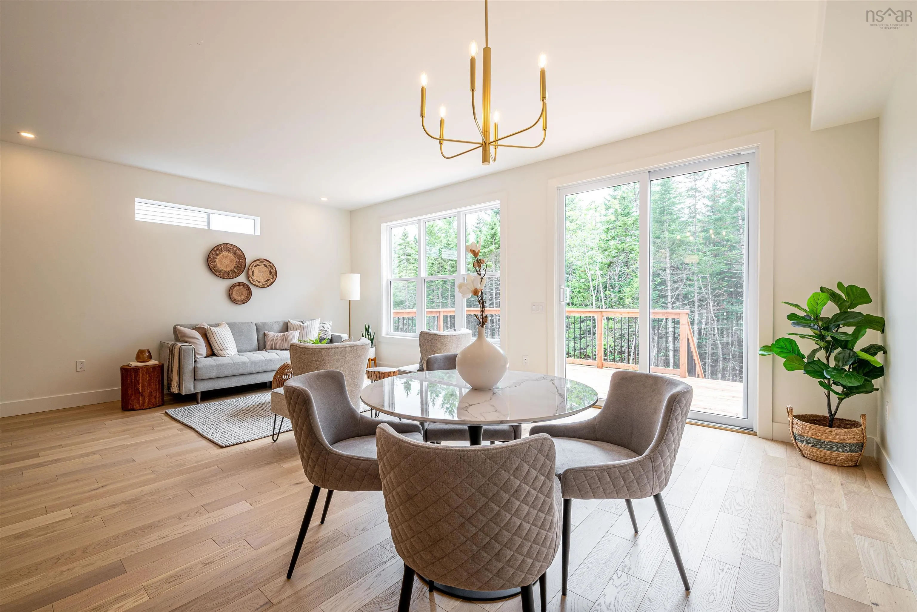 18 Trekker Drive, Bedford, NS B4B 2K7, 3 Bedrooms Bedrooms, ,4 BathroomsBathrooms,Residential,For Sale,Trekker,202520268