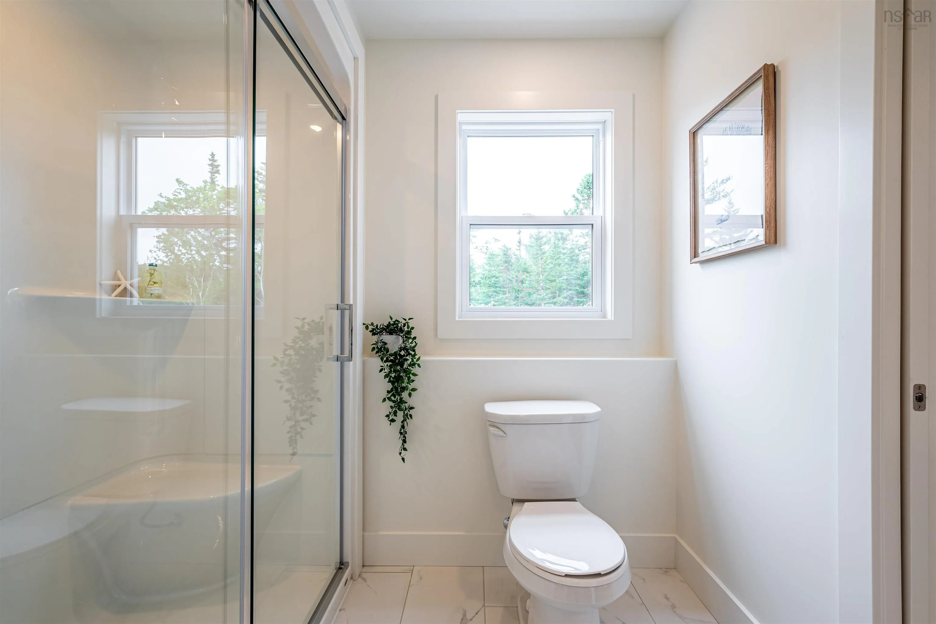 18 Trekker Drive, Bedford, NS B4B 2K7, 3 Bedrooms Bedrooms, ,4 BathroomsBathrooms,Residential,For Sale,Trekker,202520268