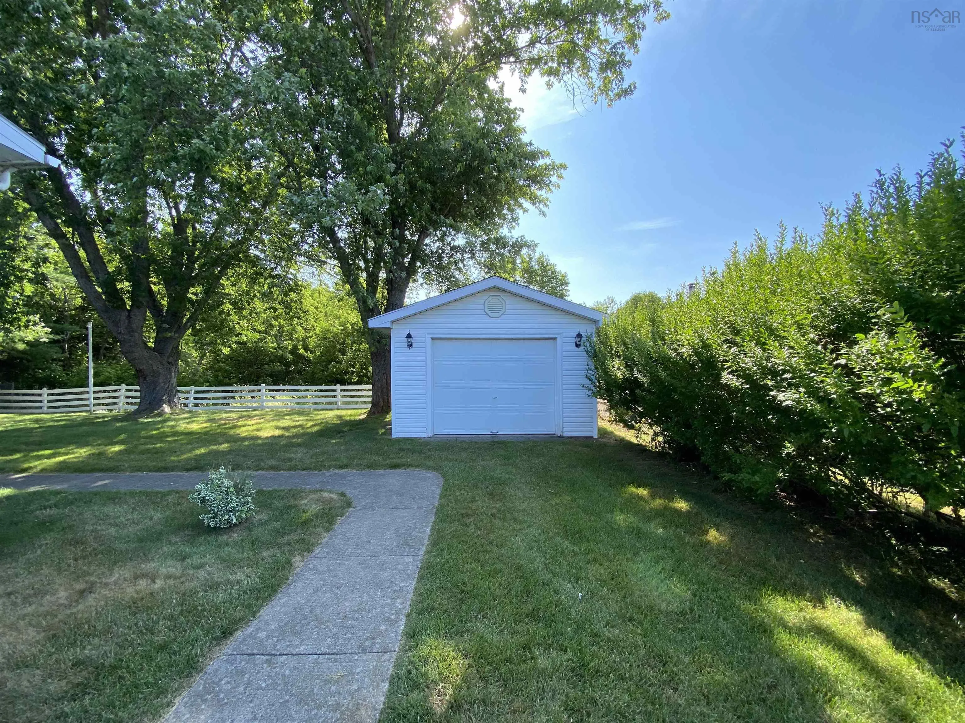 18 Wilkie Drive, North Sydney, NS B2A 1Y4, 3 Bedrooms Bedrooms, ,2 BathroomsBathrooms,Residential,For Sale,Wilkie,202518877