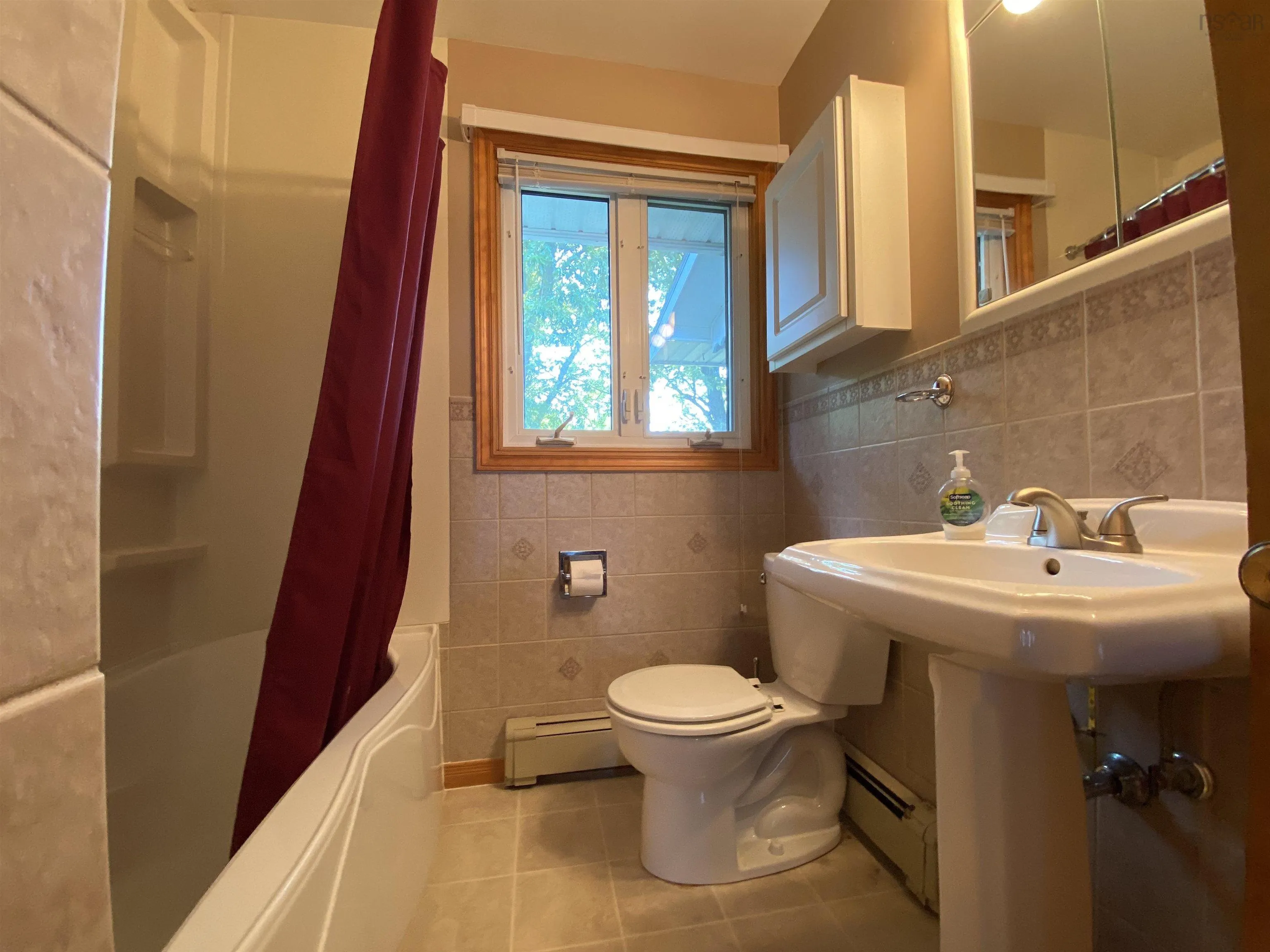 18 Wilkie Drive, North Sydney, NS B2A 1Y4, 3 Bedrooms Bedrooms, ,2 BathroomsBathrooms,Residential,For Sale,Wilkie,202518877