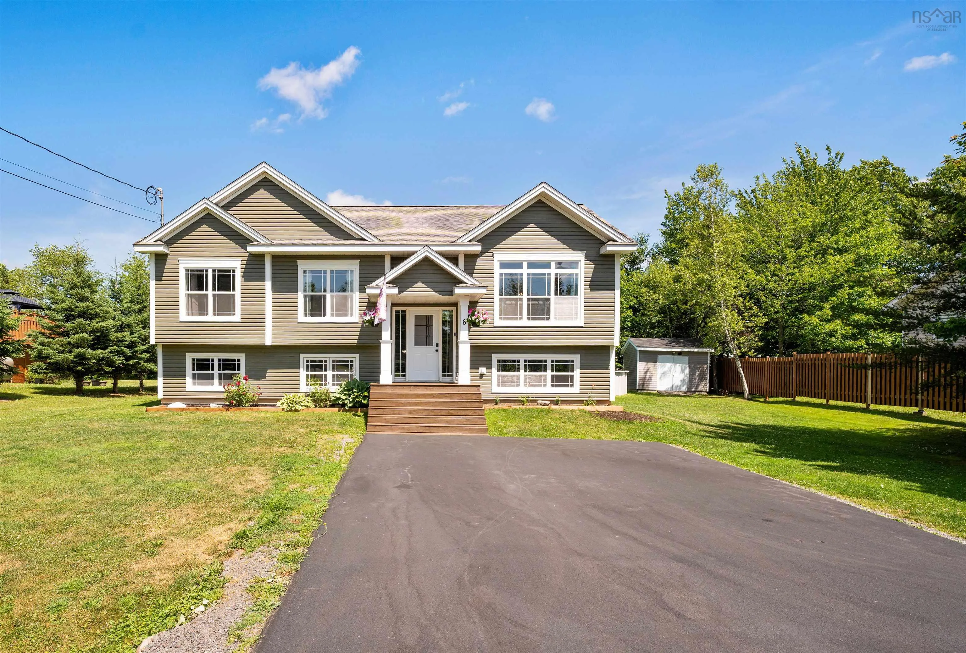 8 Maple Crescent, Mount William, NS B2H 5C6, 6 Bedrooms Bedrooms, ,2 BathroomsBathrooms,Residential,For Sale,Maple,202518114