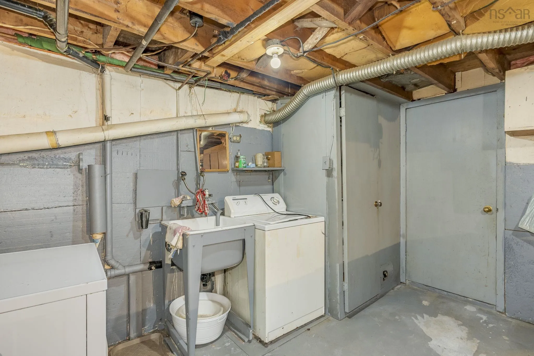 8 Redden Avenue, Kentville, NS B4N 1A2, 2 Bedrooms Bedrooms, ,2 BathroomsBathrooms,Residential,For Sale,Redden,202525469