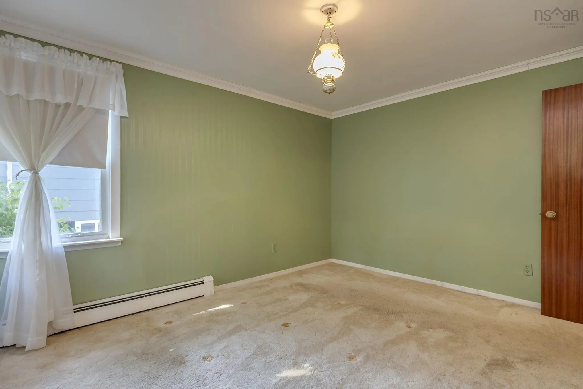 8 Redden Avenue, Kentville, NS B4N 1A2, 2 Bedrooms Bedrooms, ,2 BathroomsBathrooms,Residential,For Sale,Redden,202525469