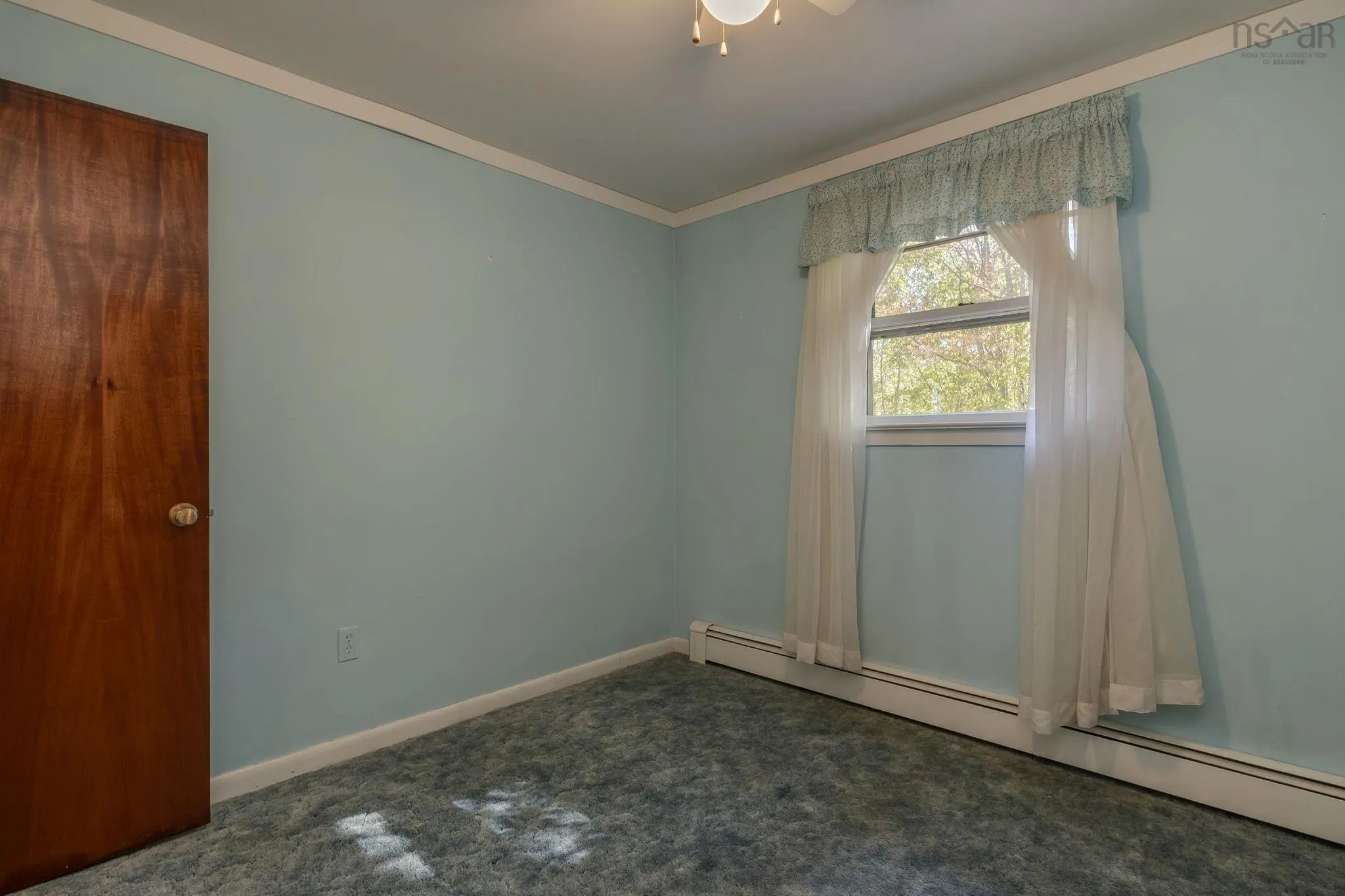 8 Redden Avenue, Kentville, NS B4N 1A2, 2 Bedrooms Bedrooms, ,2 BathroomsBathrooms,Residential,For Sale,Redden,202525469