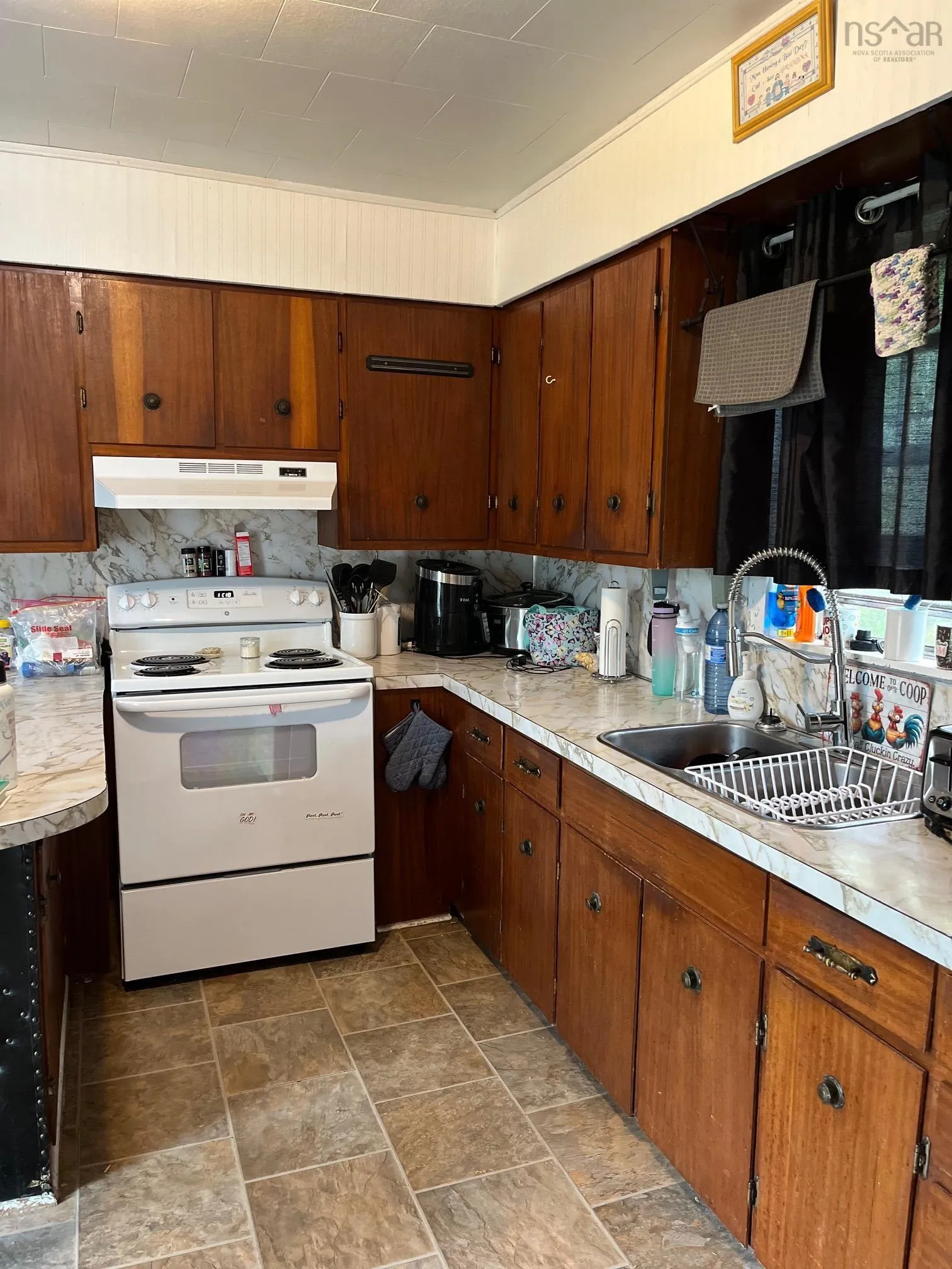 2060 Queen Street, Westville, NS B0K 2A0, 3 Bedrooms Bedrooms, ,1 BathroomBathrooms,Residential,For Sale,Queen,202517227