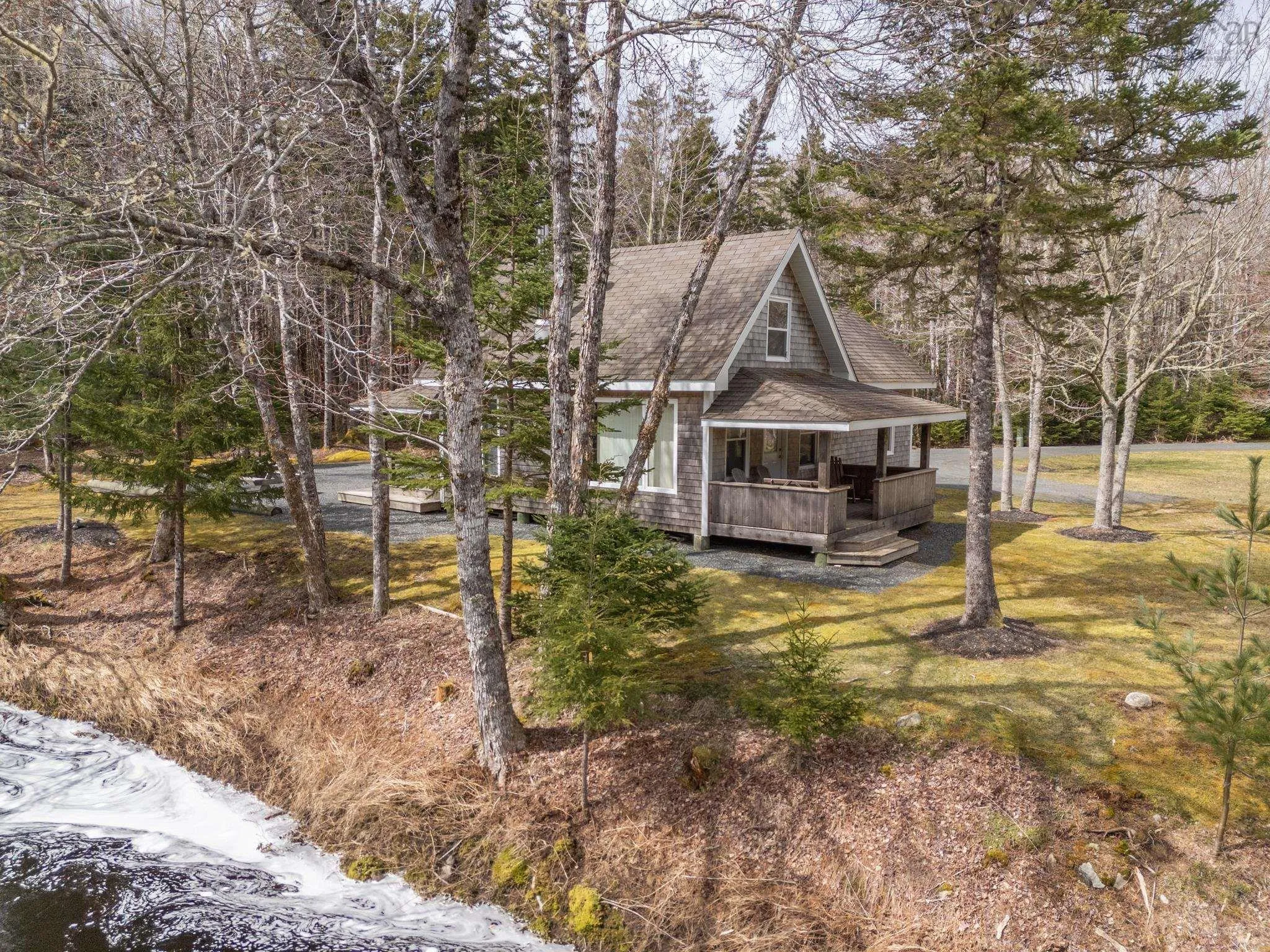 790 Depot Road, East Kemptville, NS B5A 5P4, 1 Bedroom Bedrooms, ,1 BathroomBathrooms,Residential,For Sale,Depot,202517946