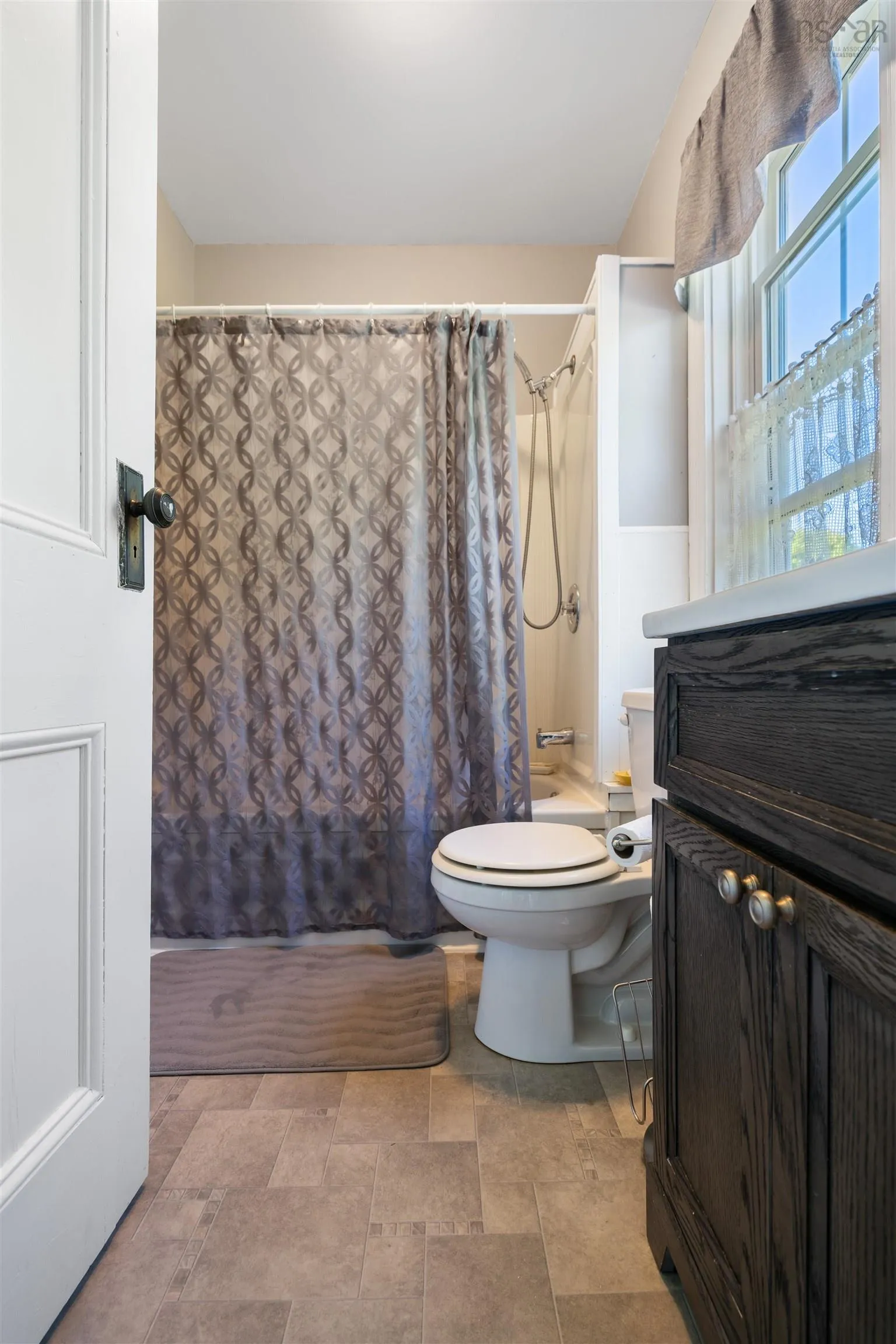 144 Mitchell Street, New Glasgow, NS B2H 1H5, 3 Bedrooms Bedrooms, ,2 BathroomsBathrooms,Residential,For Sale,Mitchell,202513449
