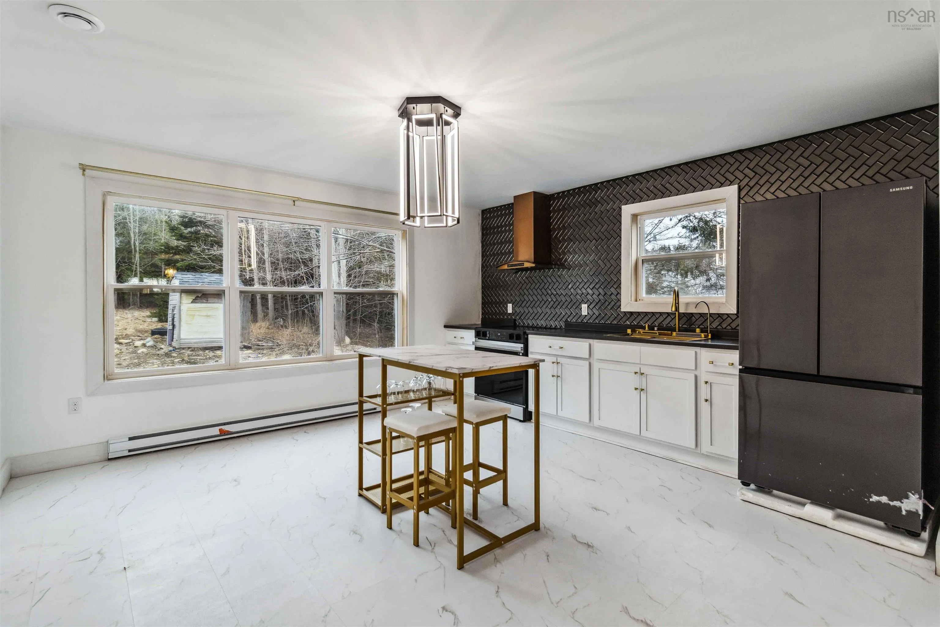 2709 Highway 7, Lake Echo, NS B3E 1A3, 3 Bedrooms Bedrooms, ,3 BathroomsBathrooms,Residential,For Sale,Highway 7,202523190