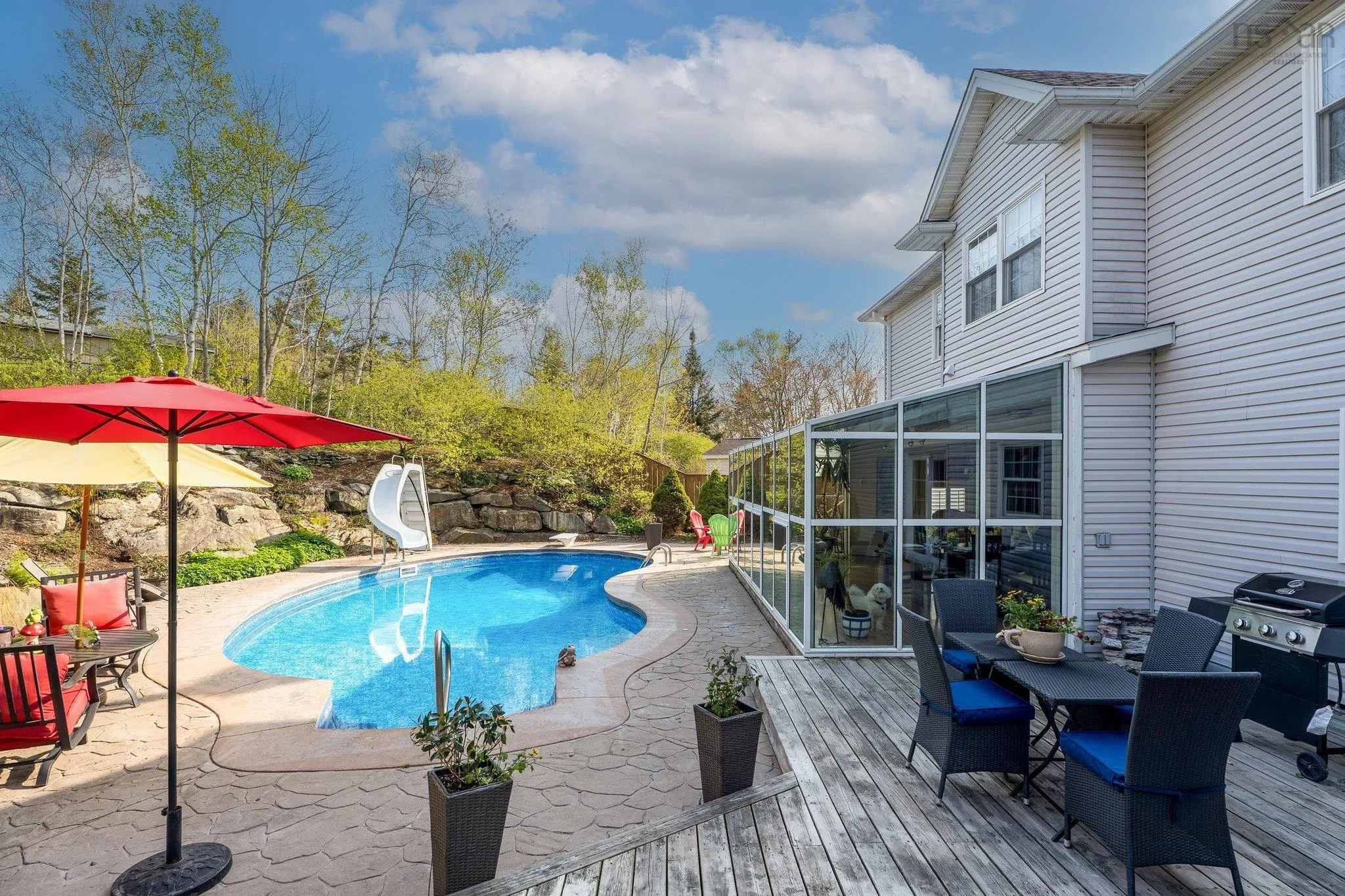39 Canfield Court, Bedford, NS B4A 3S4, 6 Bedrooms Bedrooms, ,4 BathroomsBathrooms,Residential,For Sale,Canfield,202511478