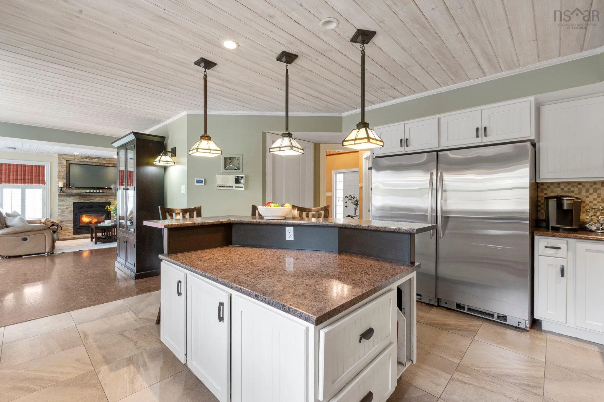 39 Canfield Court, Bedford, NS B4A 3S4, 6 Bedrooms Bedrooms, ,4 BathroomsBathrooms,Residential,For Sale,Canfield,202511478