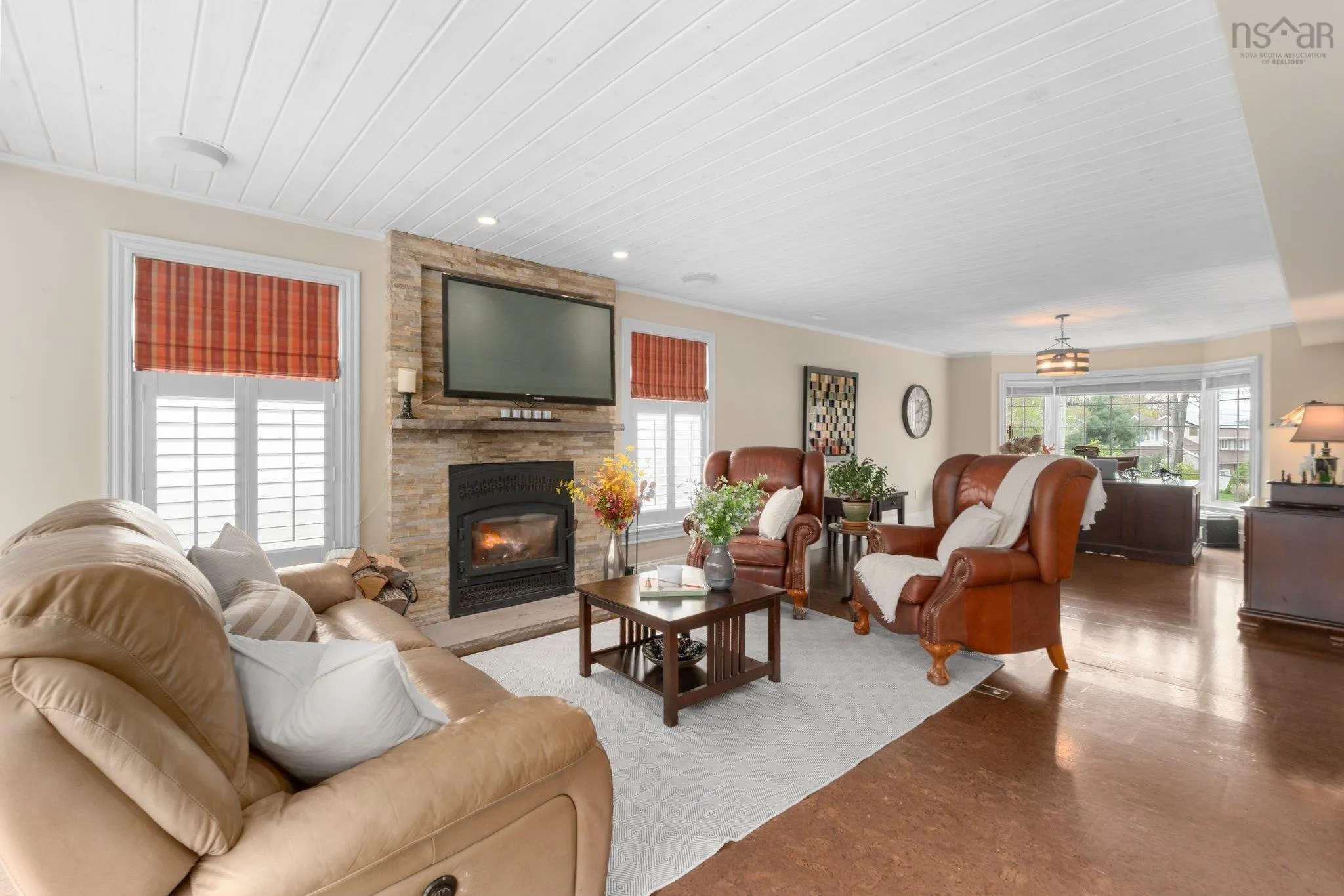 39 Canfield Court, Bedford, NS B4A 3S4, 6 Bedrooms Bedrooms, ,4 BathroomsBathrooms,Residential,For Sale,Canfield,202511478