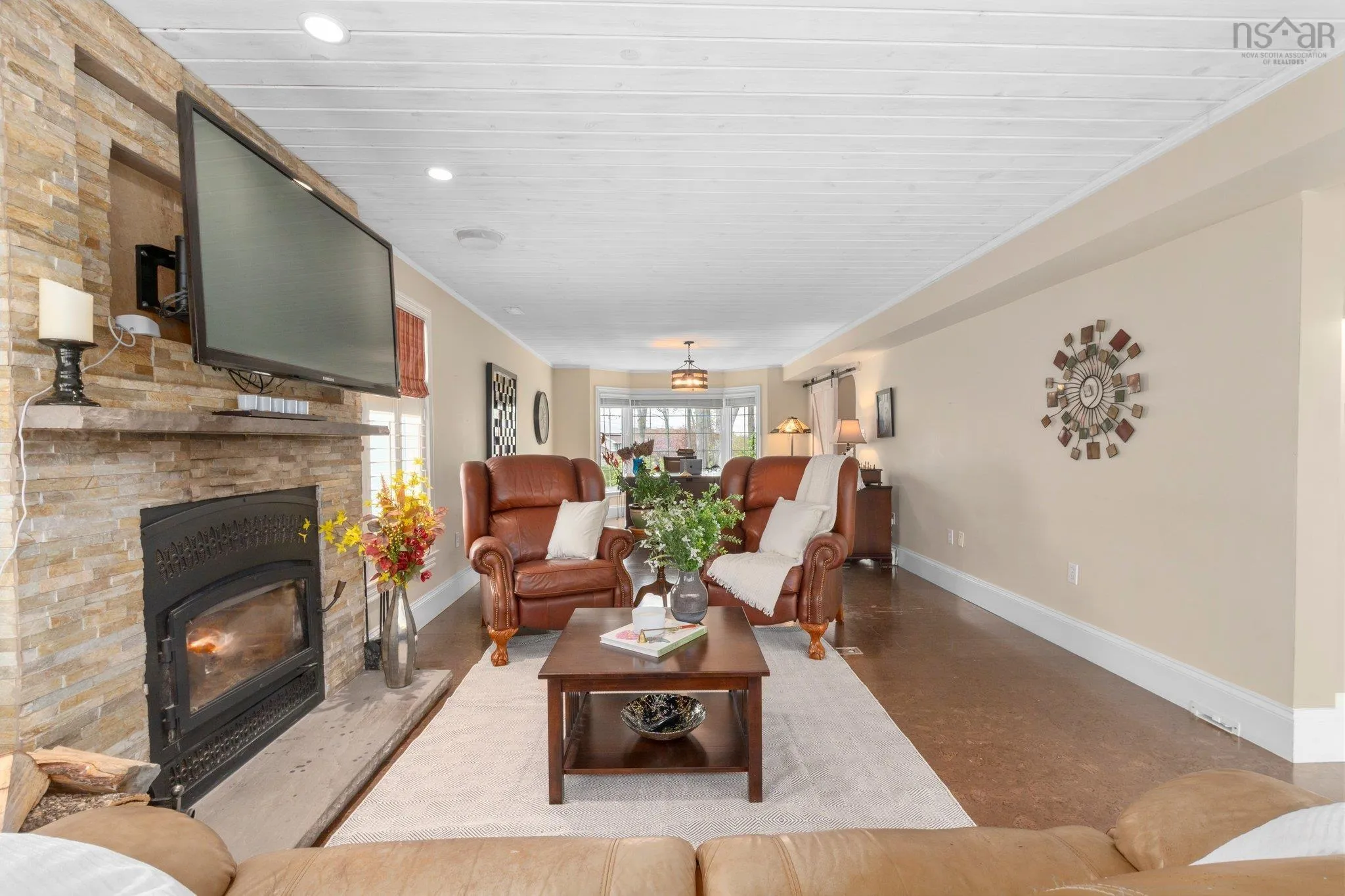 39 Canfield Court, Bedford, NS B4A 3S4, 6 Bedrooms Bedrooms, ,4 BathroomsBathrooms,Residential,For Sale,Canfield,202511478