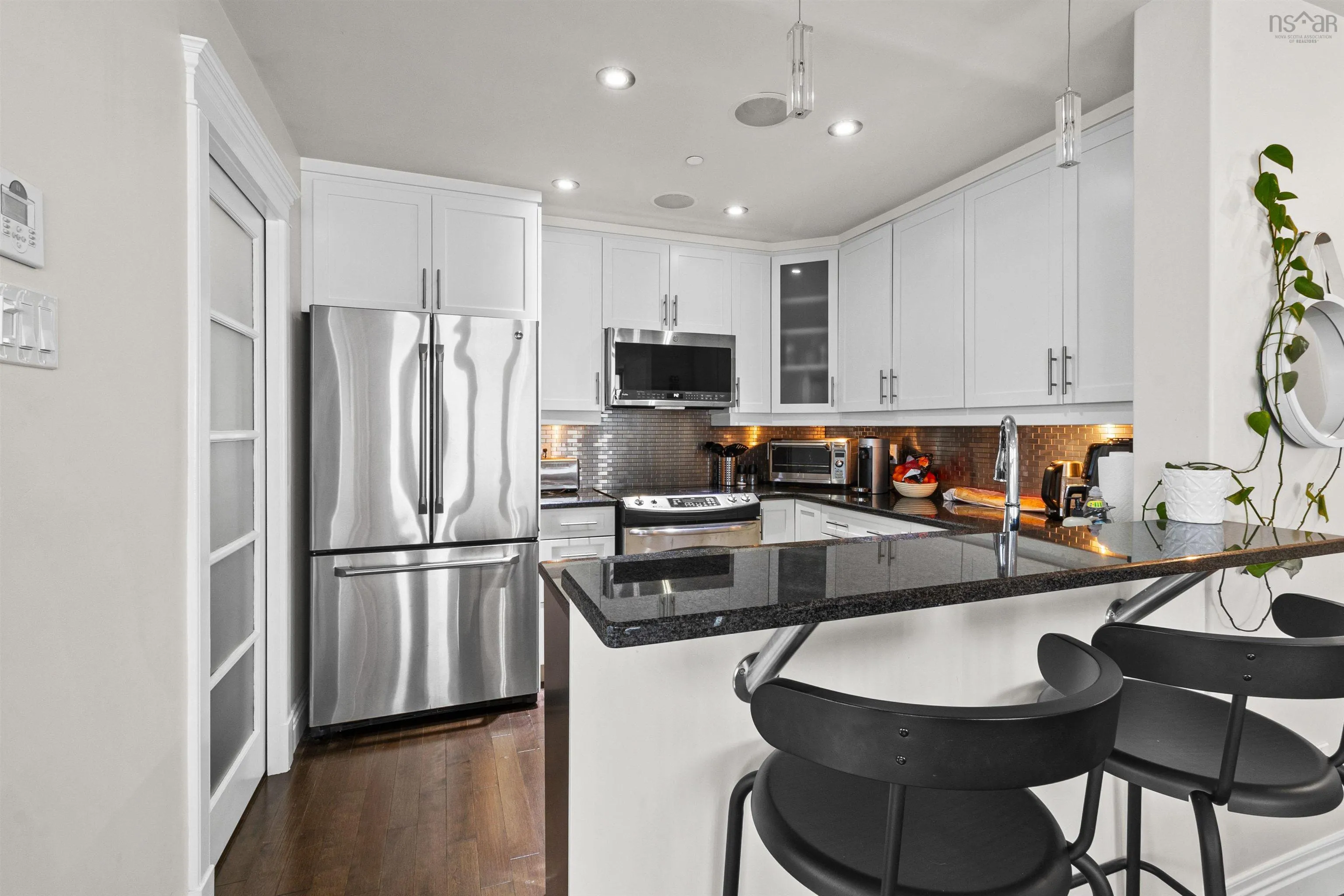 705 1445 South Park Street, Halifax, NS B3J 0B6, 2 Bedrooms Bedrooms, ,2 BathroomsBathrooms,Residential,For Sale,1445 South Park,202525275