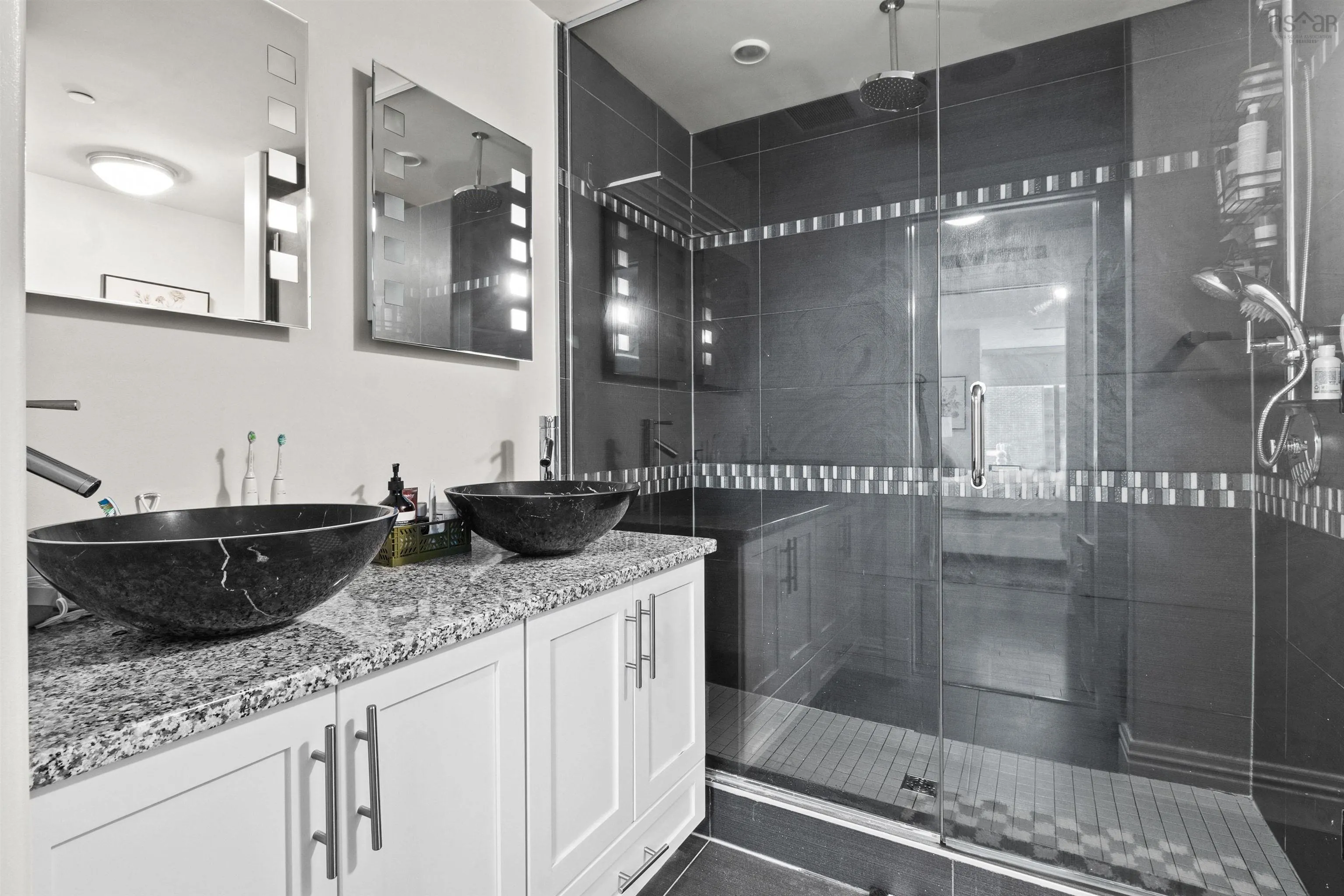 705 1445 South Park Street, Halifax, NS B3J 0B6, 2 Bedrooms Bedrooms, ,2 BathroomsBathrooms,Residential,For Sale,1445 South Park,202525275