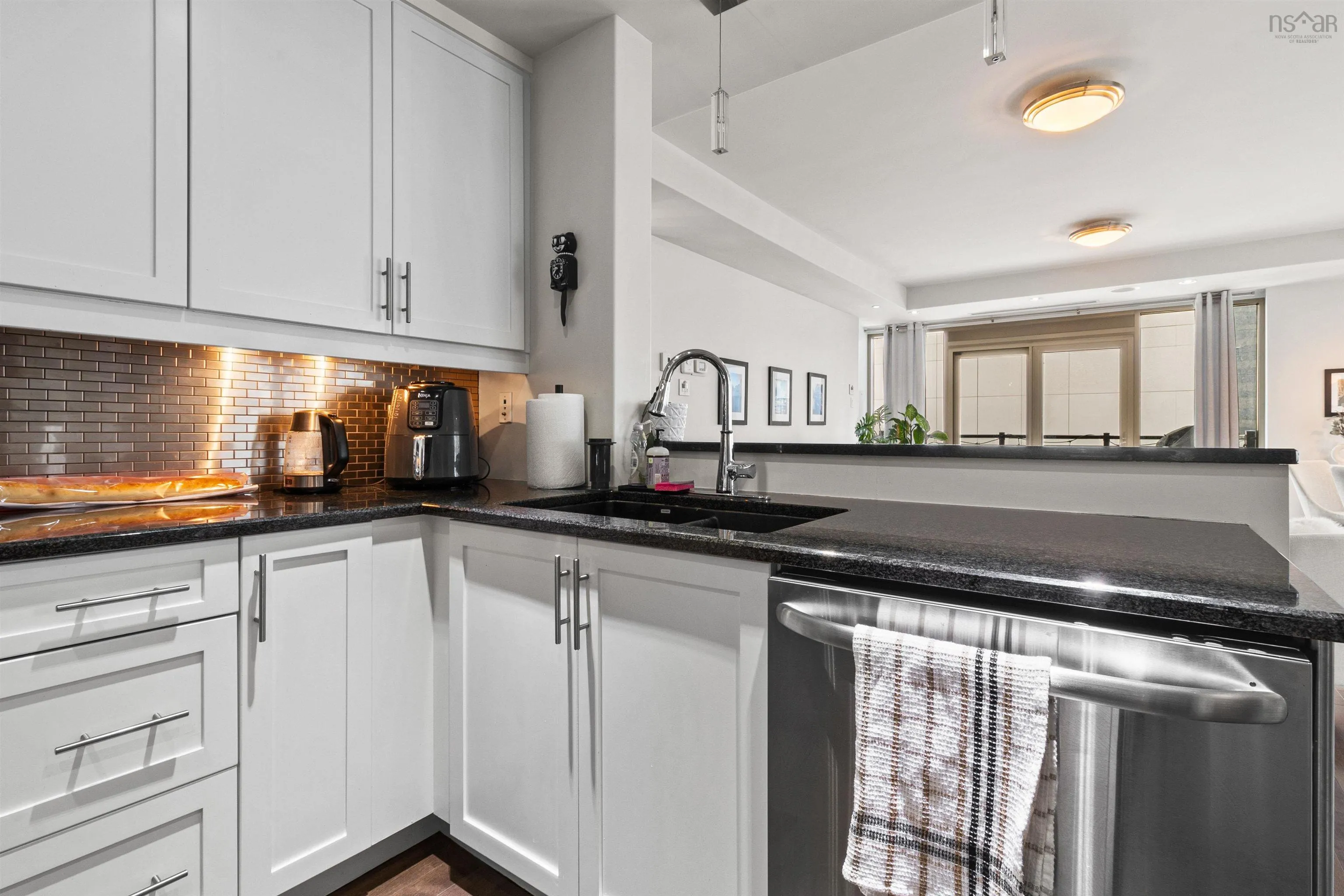 705 1445 South Park Street, Halifax, NS B3J 0B6, 2 Bedrooms Bedrooms, ,2 BathroomsBathrooms,Residential,For Sale,1445 South Park,202525275
