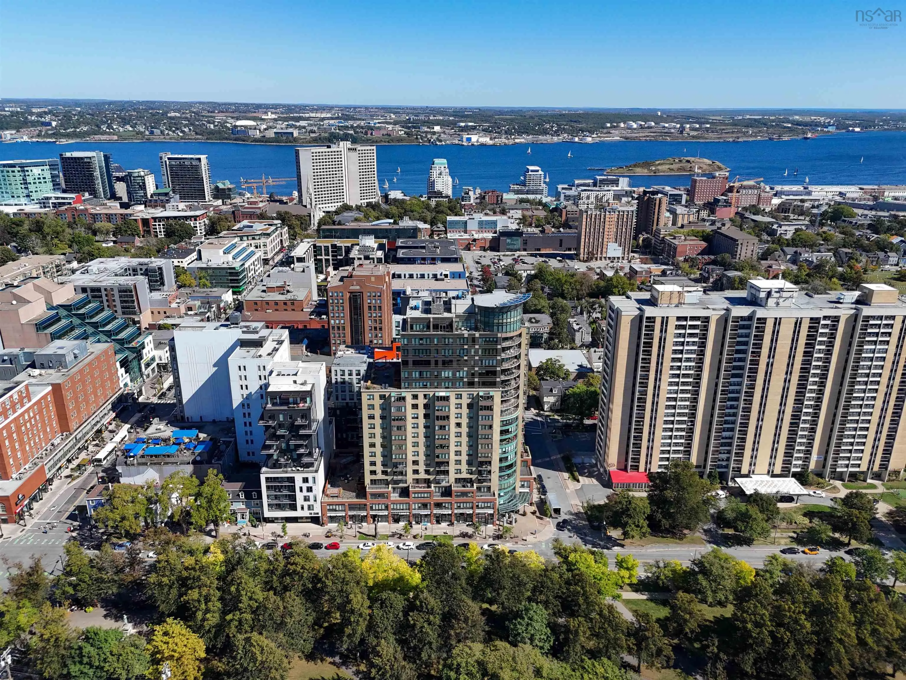 705 1445 South Park Street, Halifax, NS B3J 0B6, 2 Bedrooms Bedrooms, ,2 BathroomsBathrooms,Residential,For Sale,1445 South Park,202525275