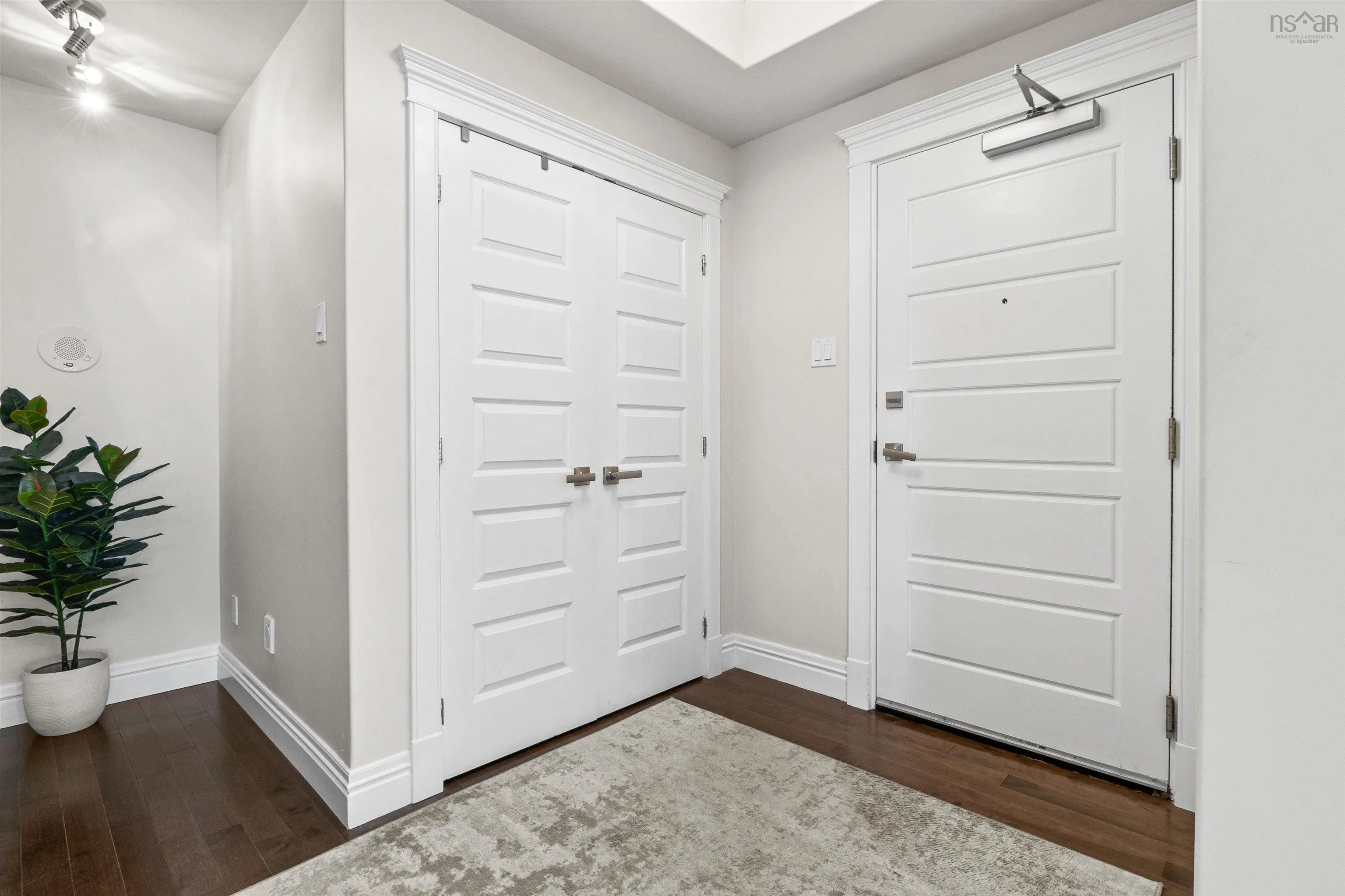 705 1445 South Park Street, Halifax, NS B3J 0B6, 2 Bedrooms Bedrooms, ,2 BathroomsBathrooms,Residential,For Sale,1445 South Park,202525275