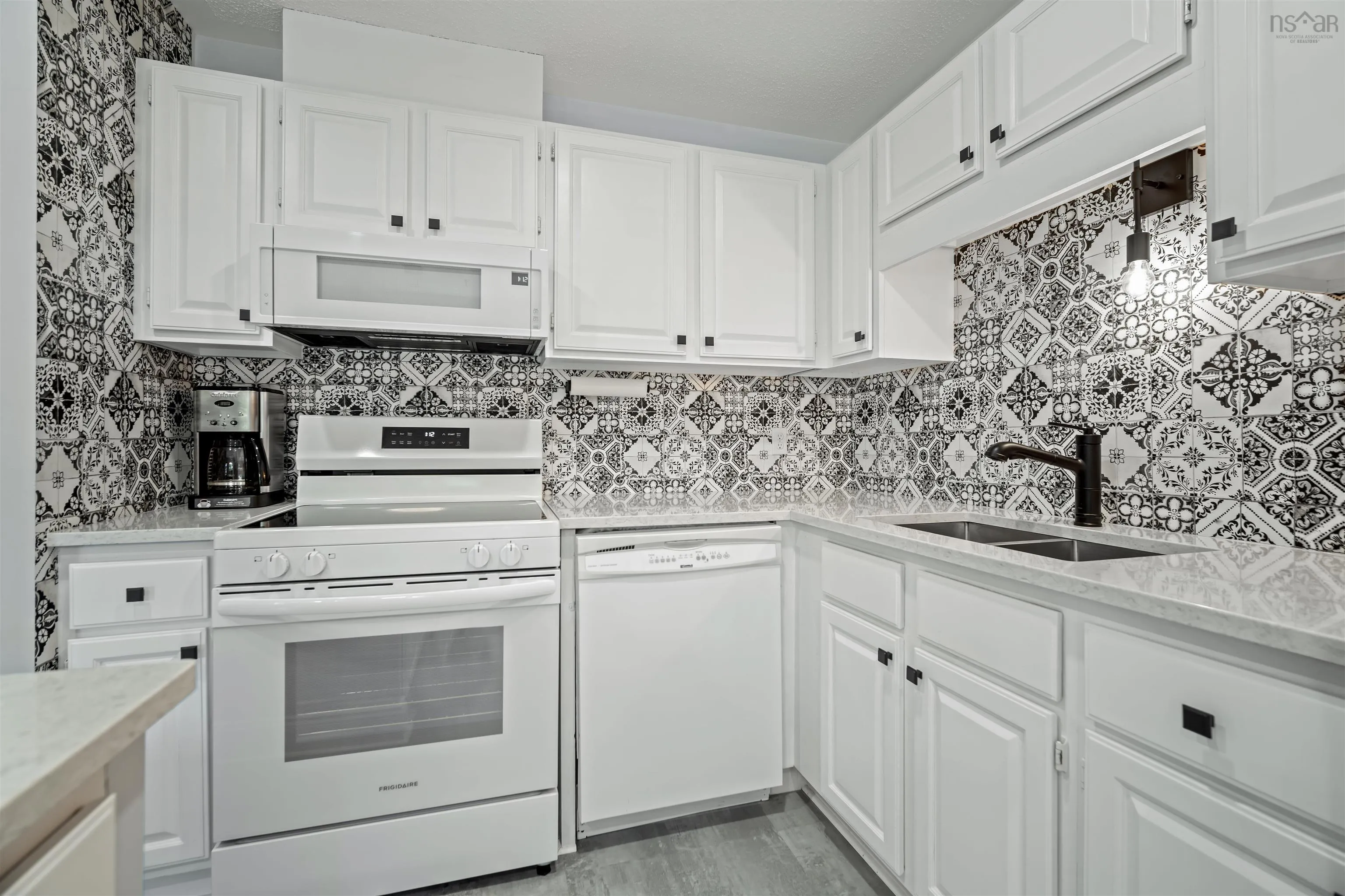 110 202 Farnham Gate Road, Halifax, NS B3M 4A2, 2 Bedrooms Bedrooms, ,2 BathroomsBathrooms,Residential,For Sale,202 Farnham Gate,202517733