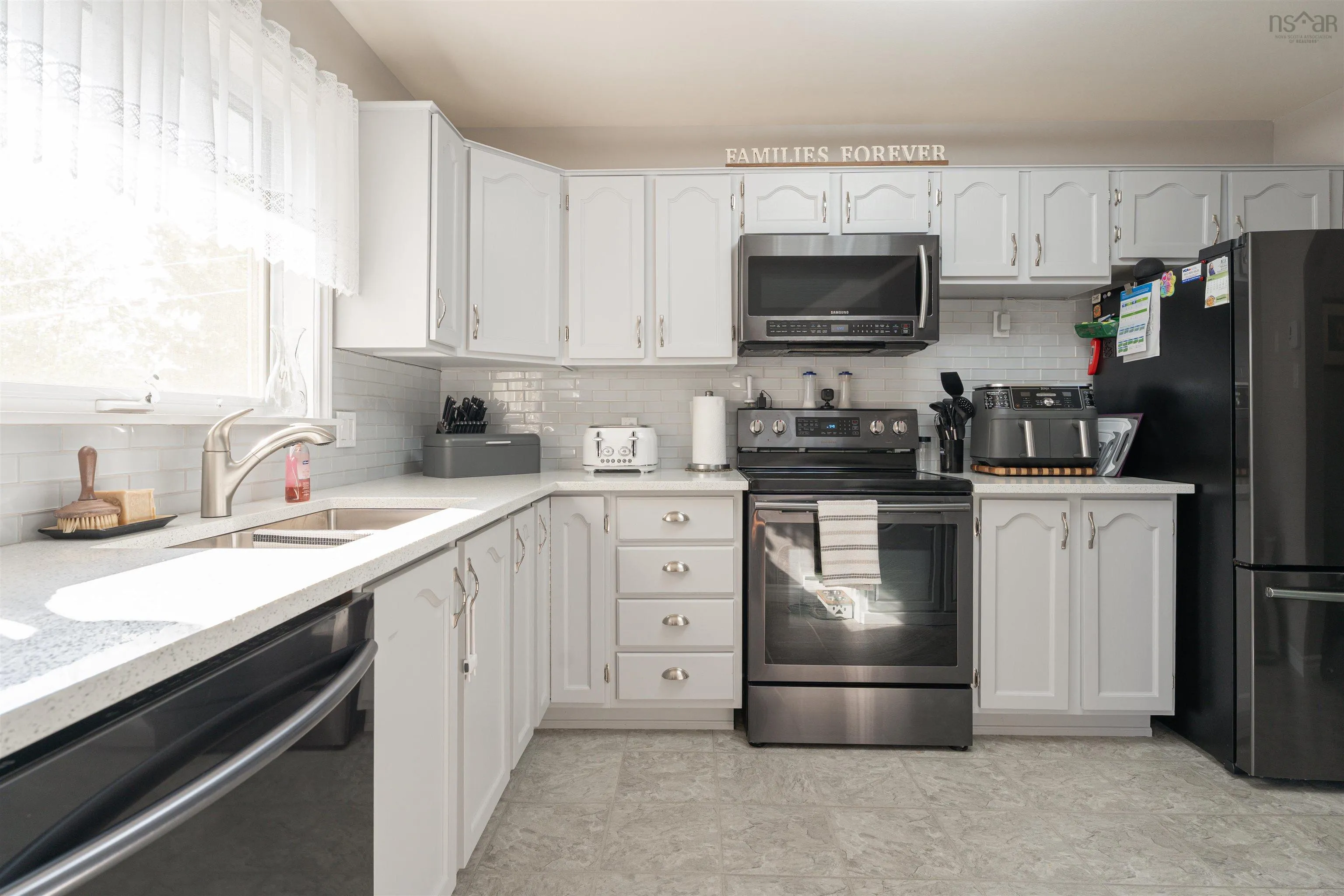 34 Kindling Crescent, Middle Sackville, NS B4E 2T9, 3 Bedrooms Bedrooms, ,2 BathroomsBathrooms,Residential,For Sale,Kindling,202518037