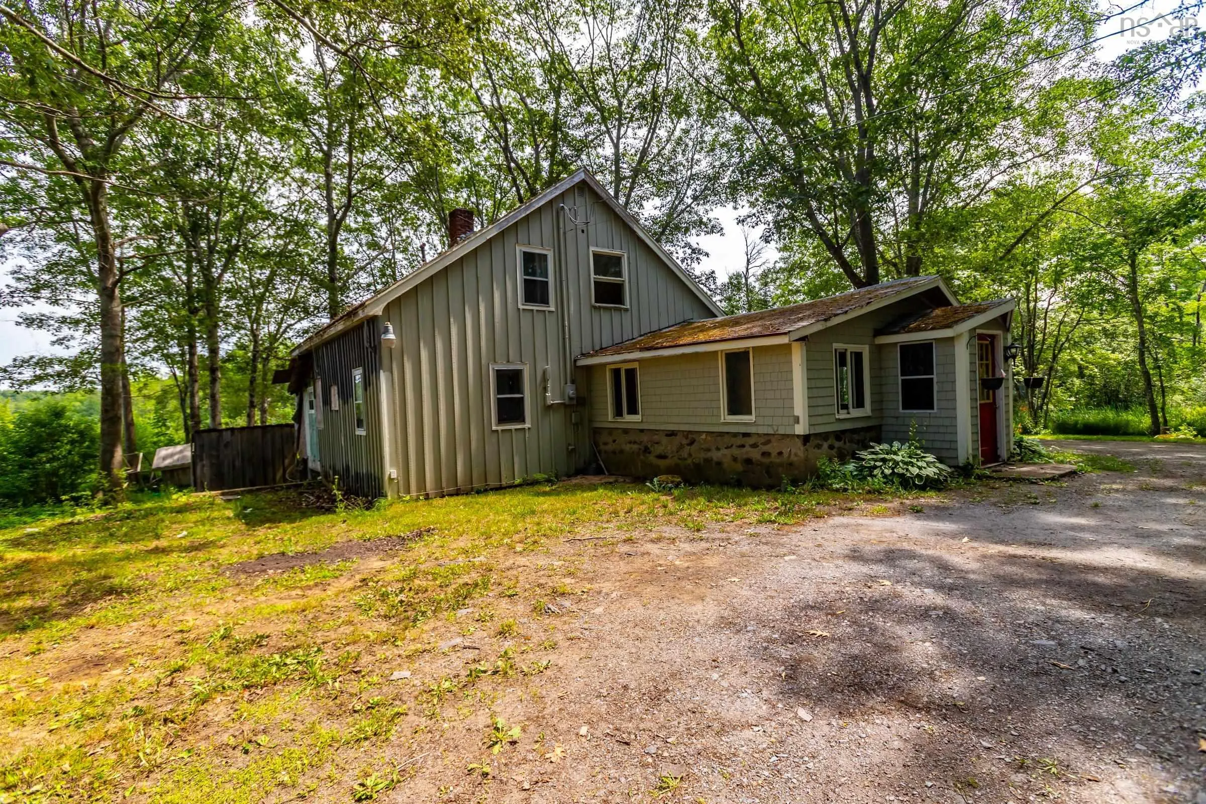 3862 Clementsvale Road, Clementsvale, NS B0S 1G0, 4 Bedrooms Bedrooms, ,2 BathroomsBathrooms,Residential,For Sale,Clementsvale,202518318