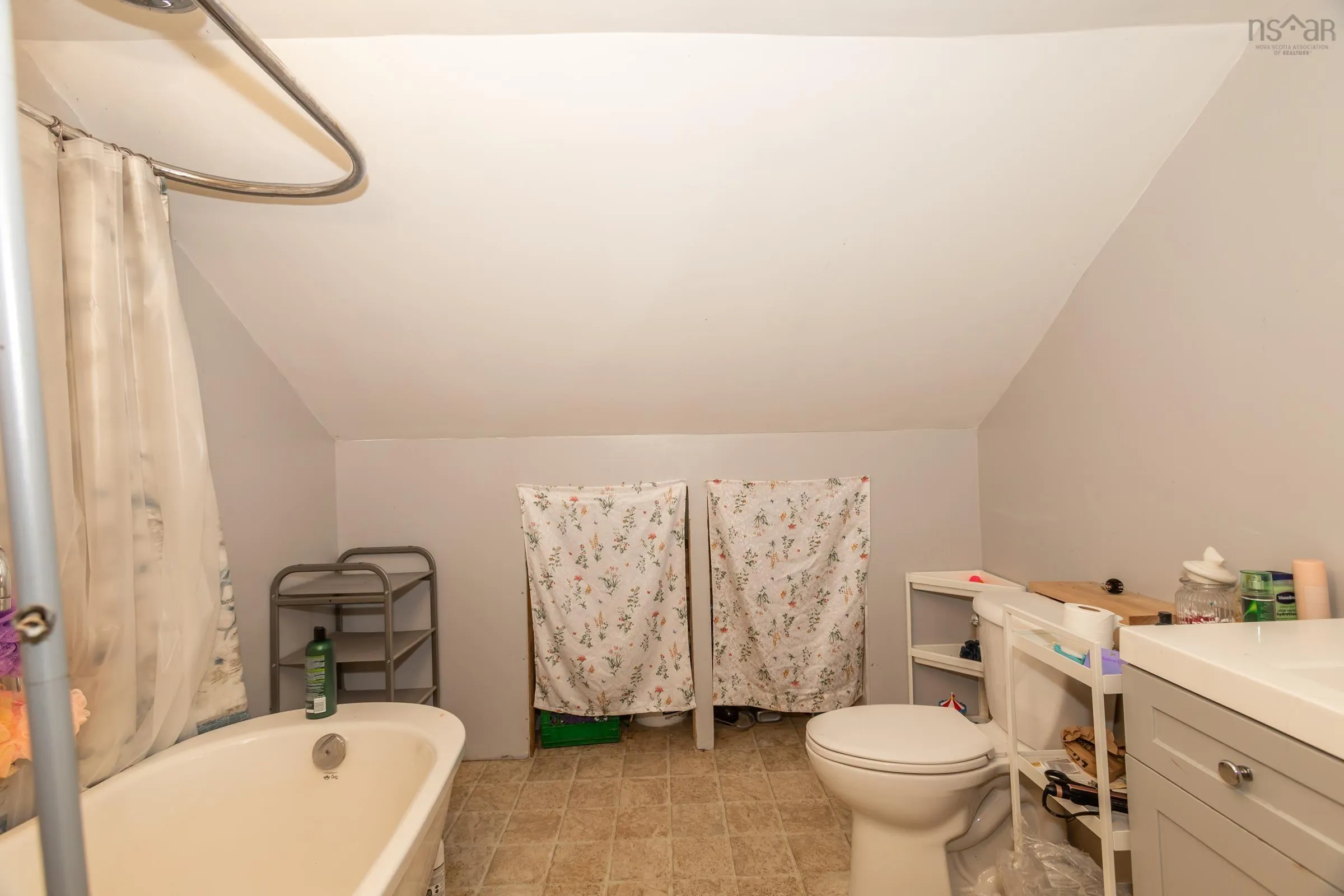 3862 Clementsvale Road, Clementsvale, NS B0S 1G0, 4 Bedrooms Bedrooms, ,2 BathroomsBathrooms,Residential,For Sale,Clementsvale,202518318